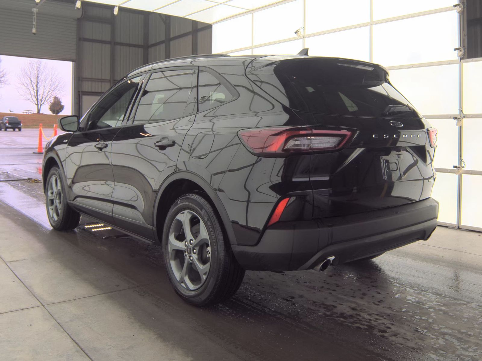 2025 Ford Escape Hybrid ST-Line Elite AWD