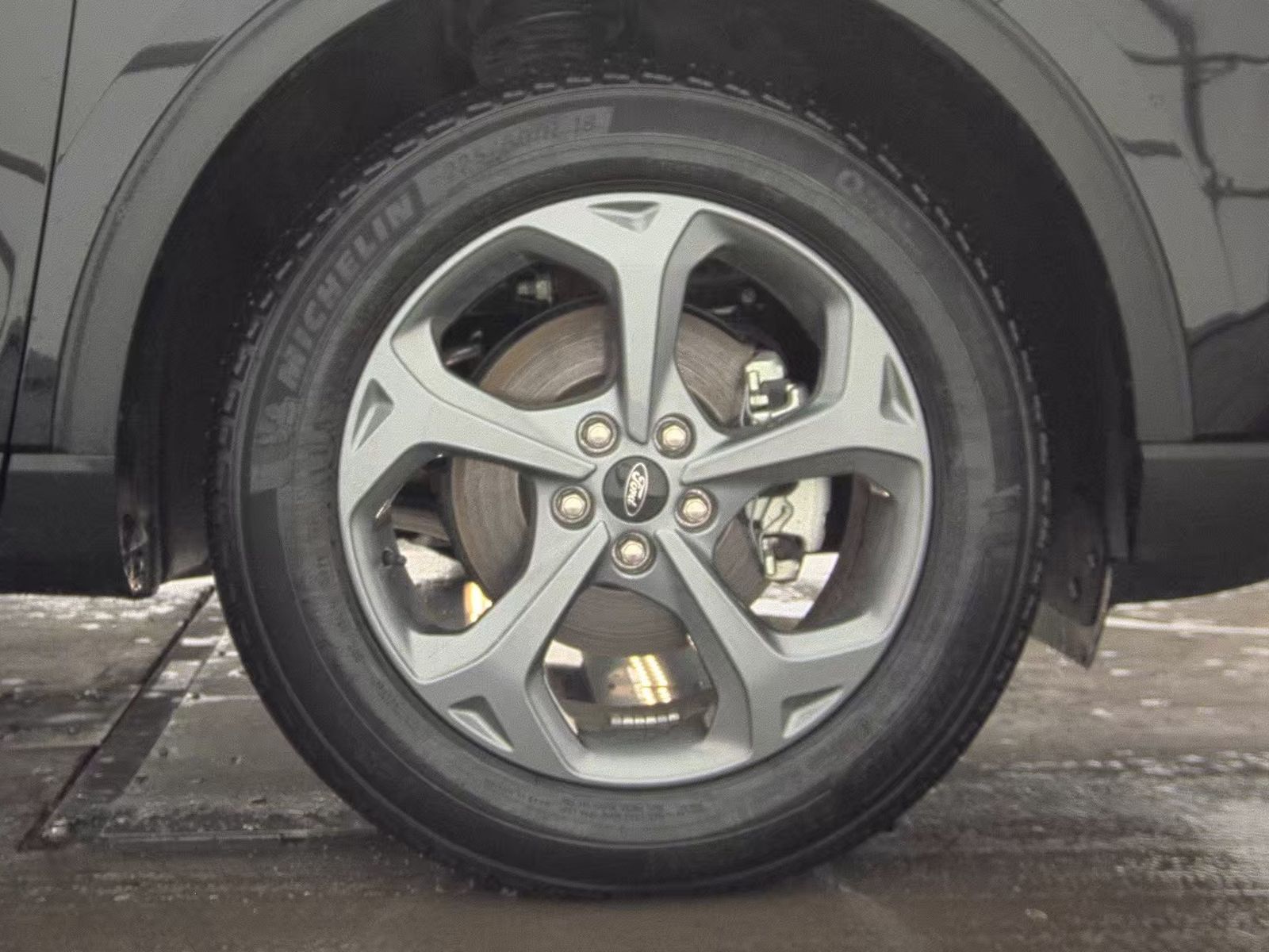 2025 Ford Escape Hybrid ST-Line Elite AWD