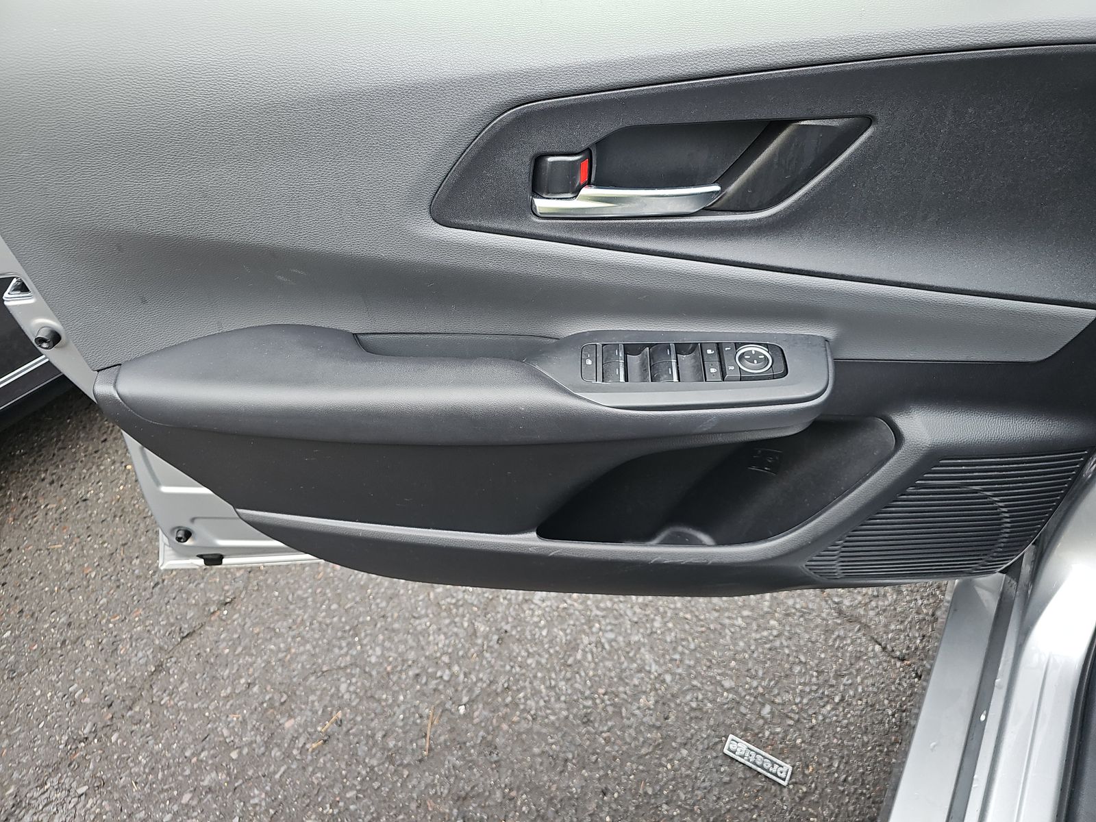 2024 Toyota Prius XLE FWD