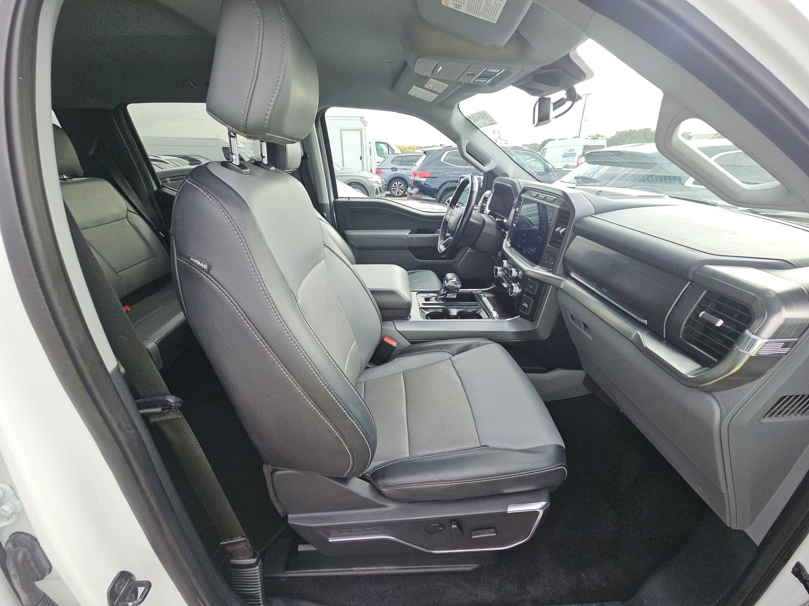 2023 Ford F-150 Lariat AWD