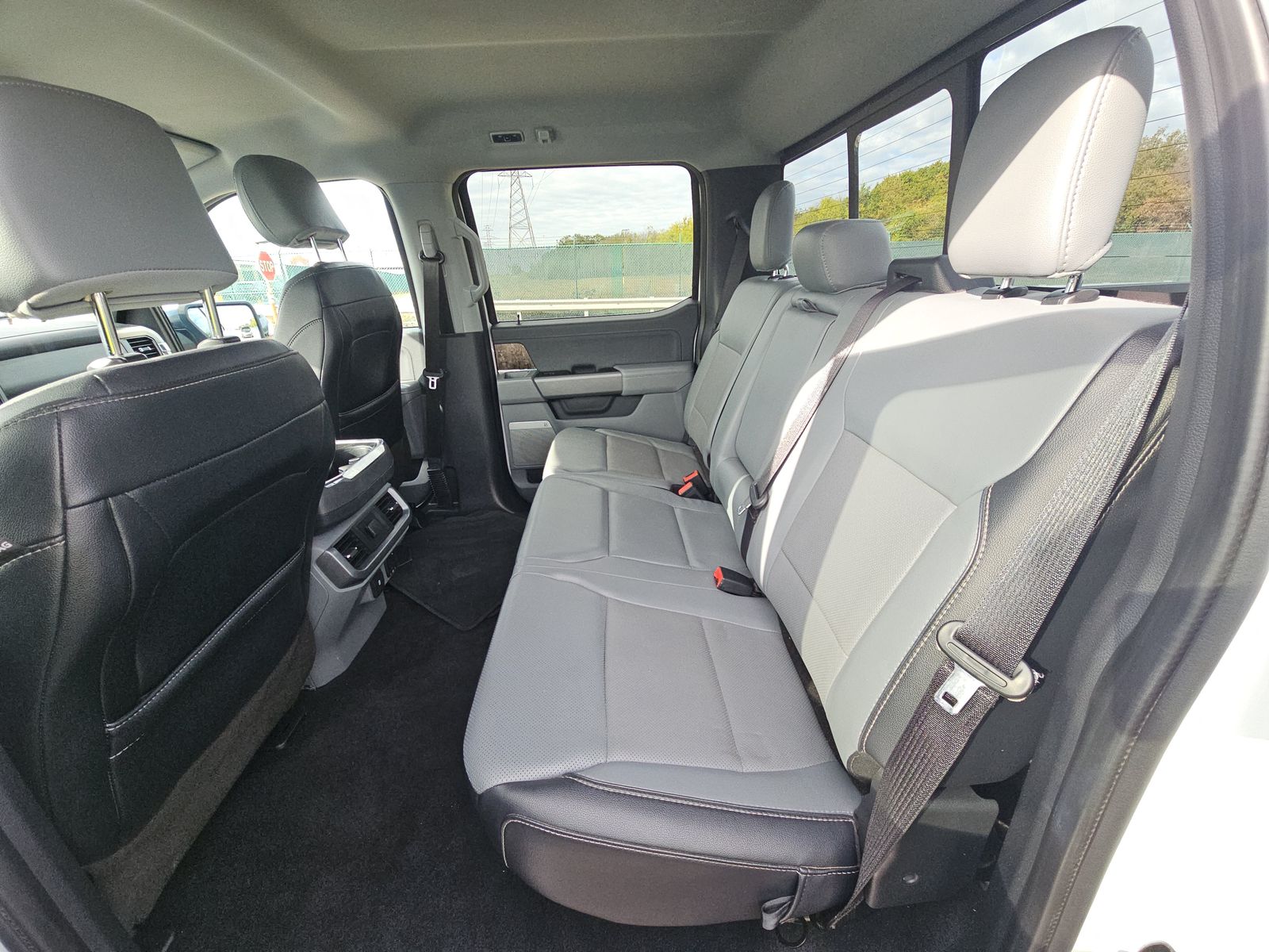 2023 Ford F-150 Lariat AWD