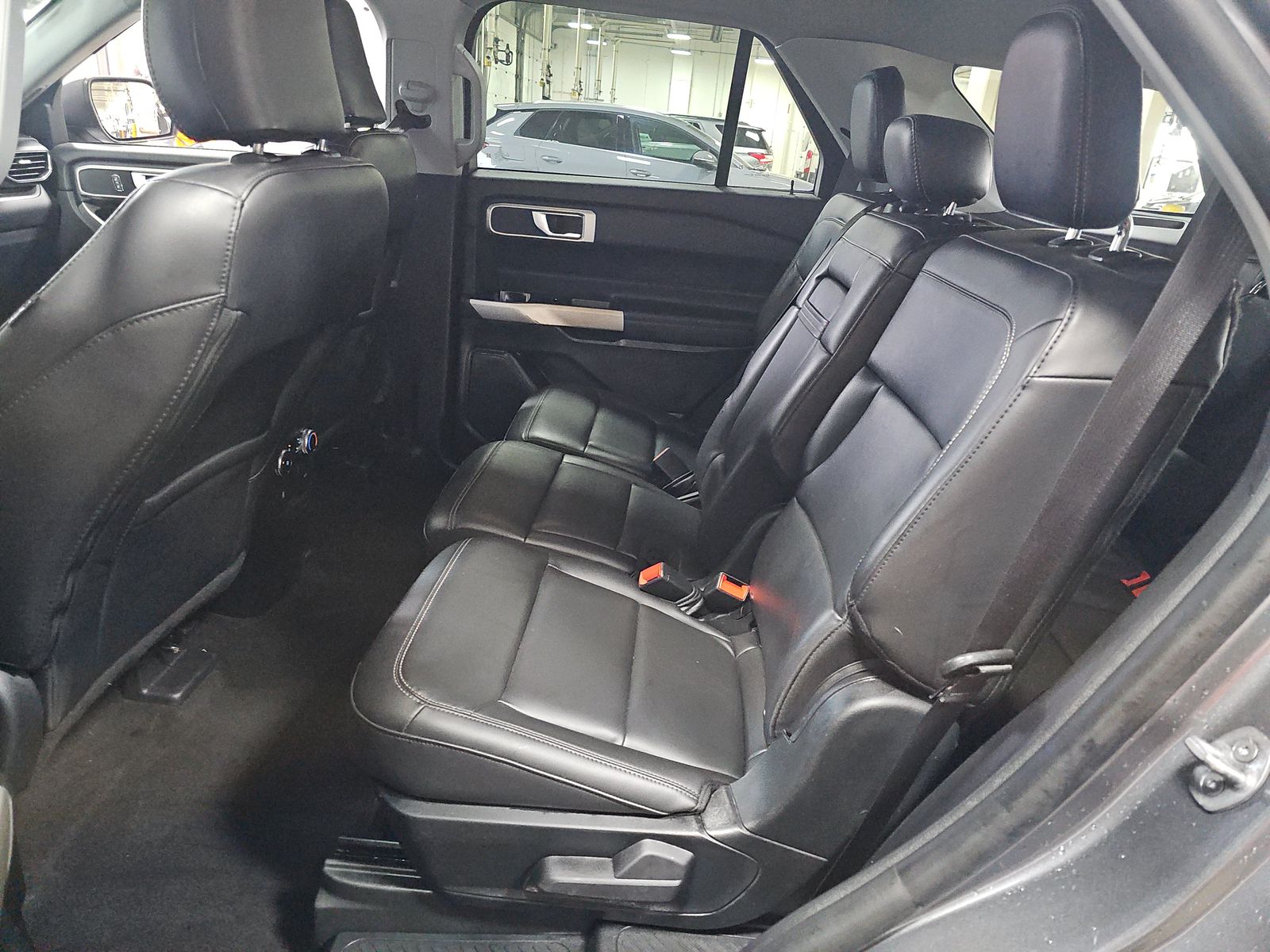 2022 Ford Explorer XLT AWD