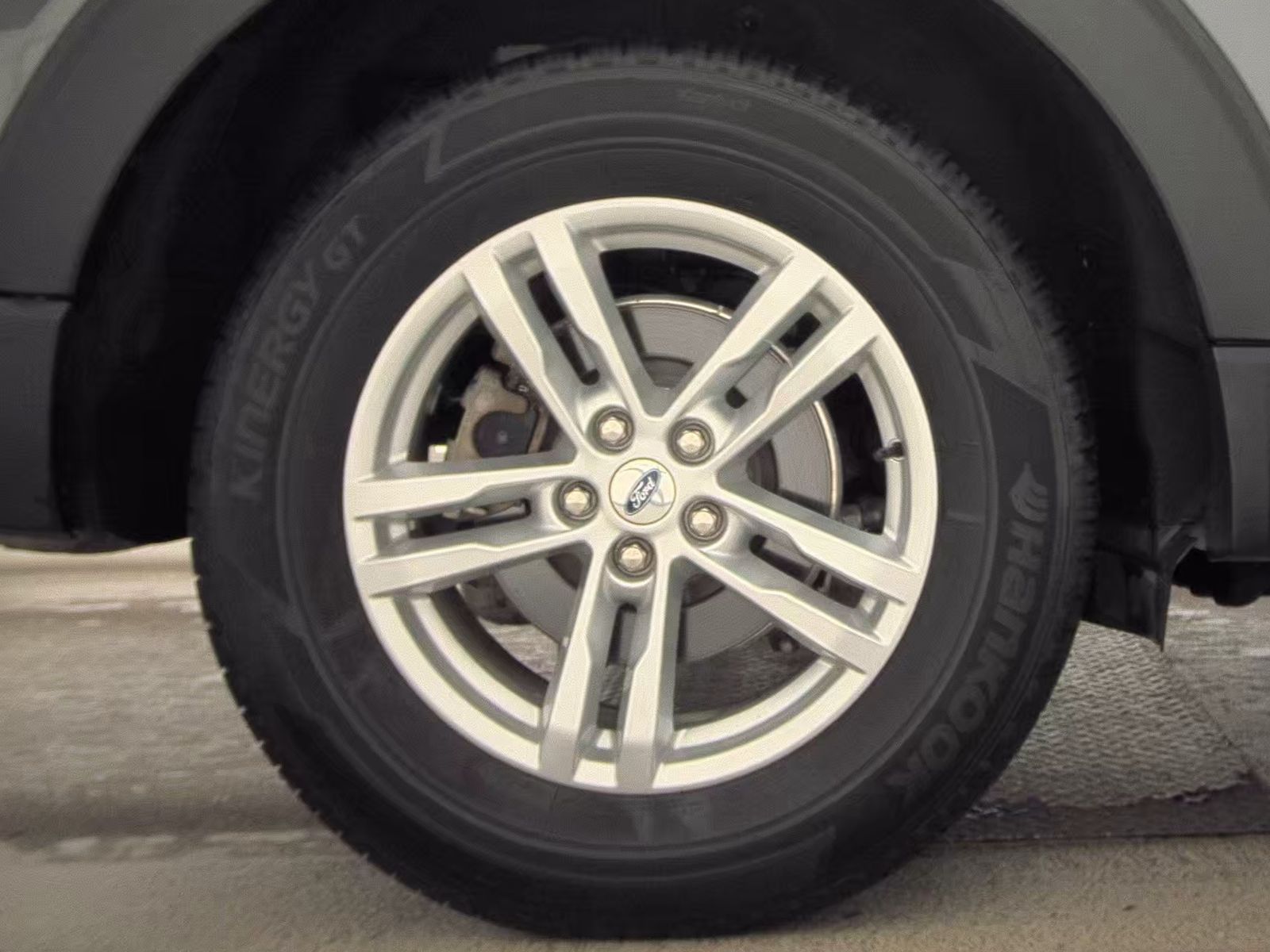 2022 Ford Explorer XLT AWD