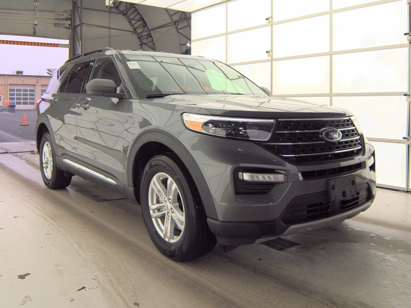 2022 Ford Explorer XLT AWD