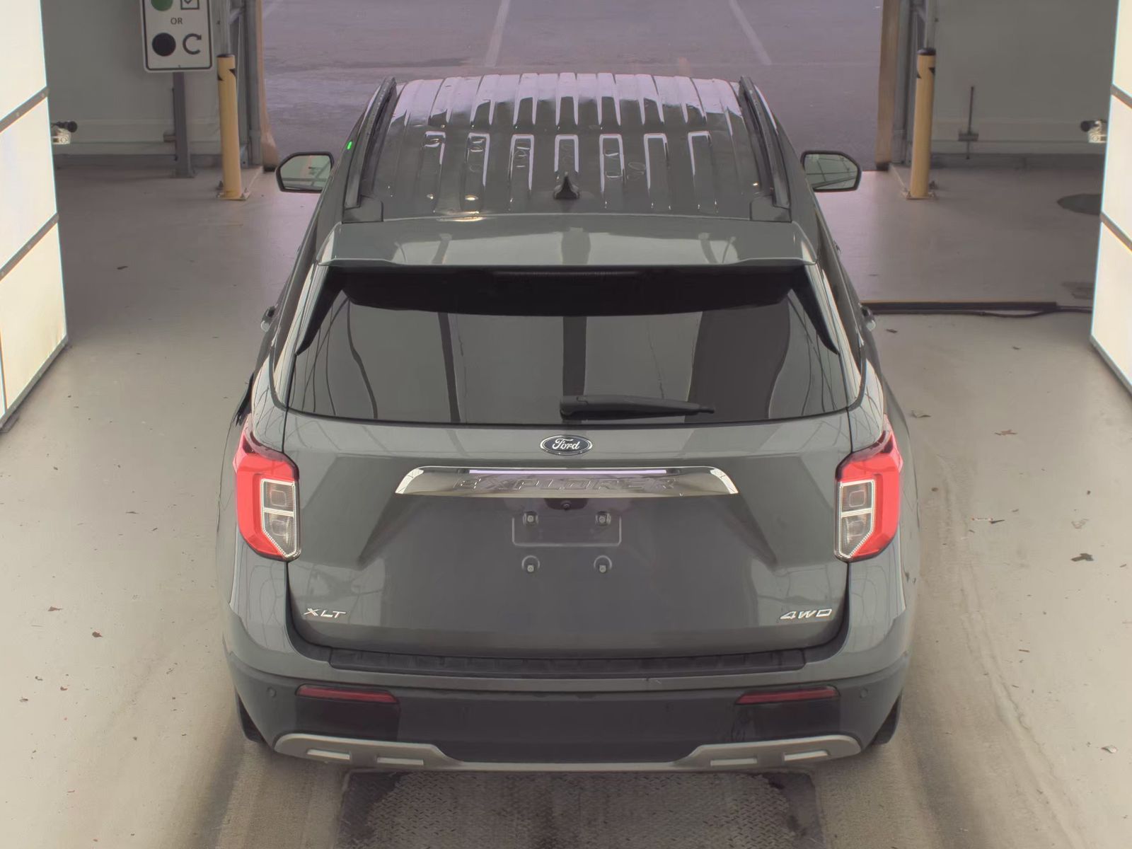 2022 Ford Explorer XLT AWD