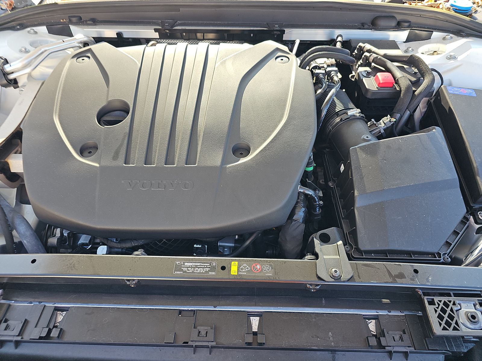 2024 Volvo S60 B5 Plus FWD