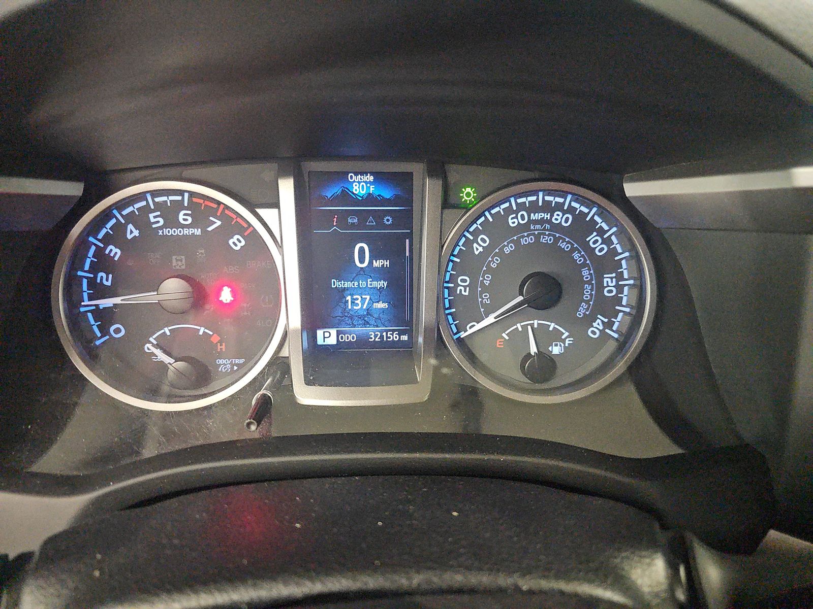 2022 Toyota Tacoma SR5 AWD