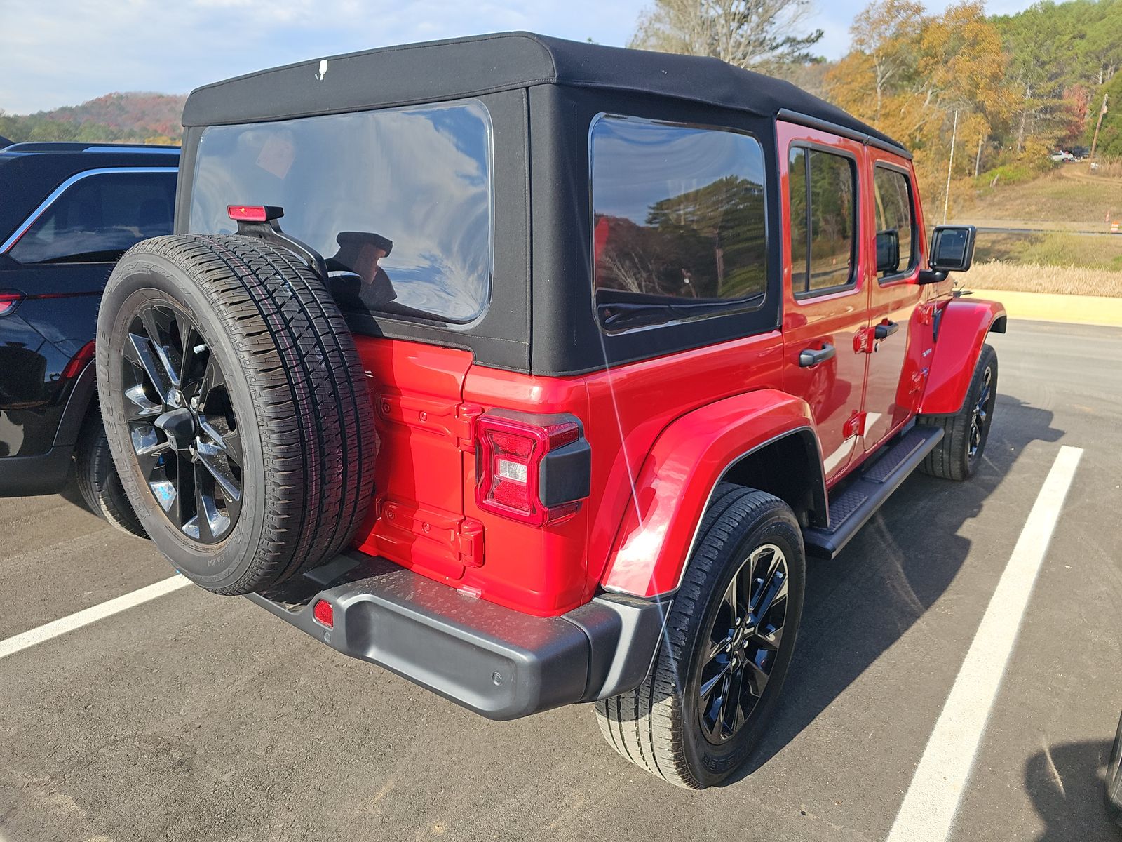2023 Jeep Wrangler 4xe Sahara AWD
