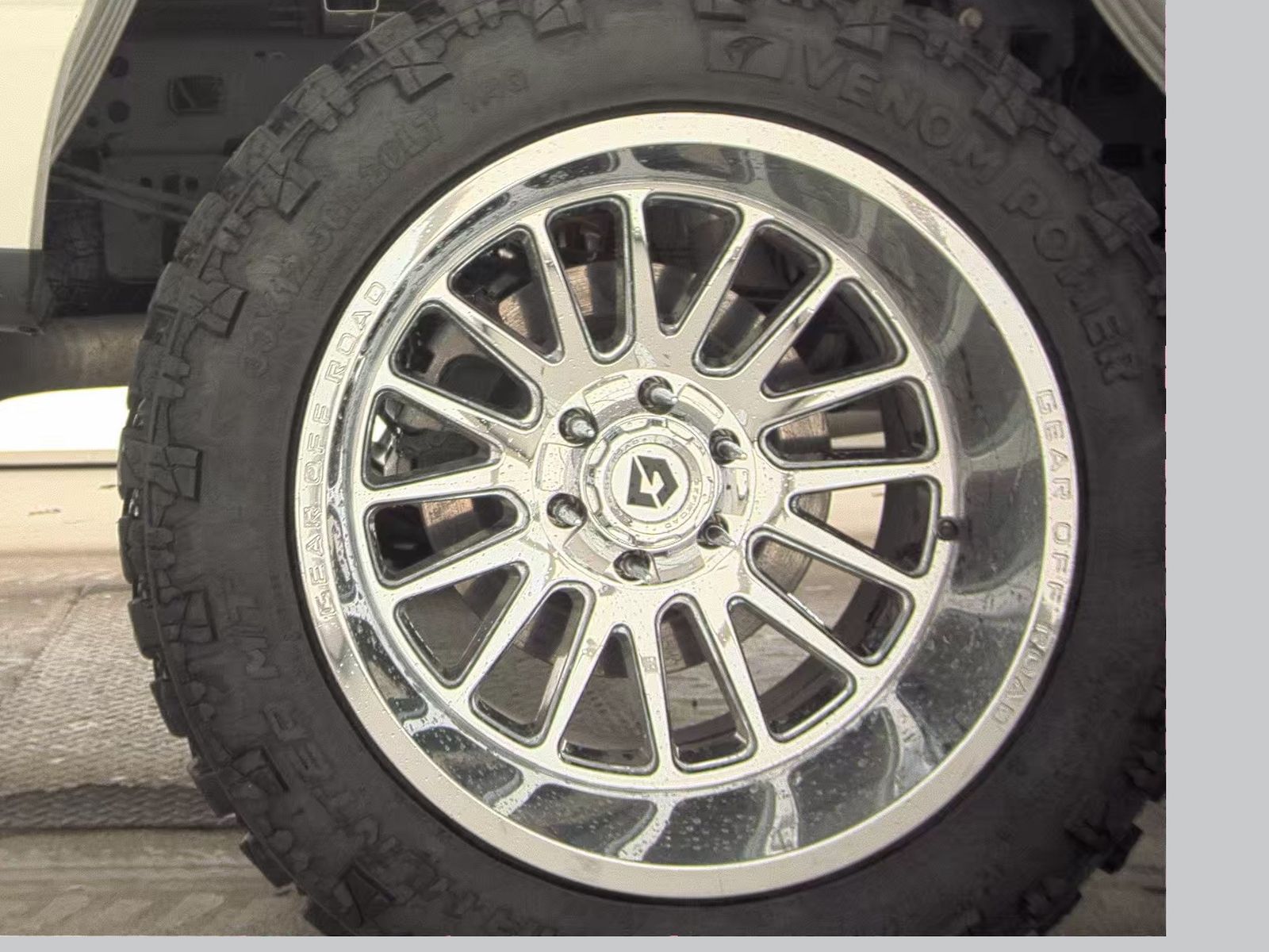 2023 Ford F-150 Hybrid Platinum AWD