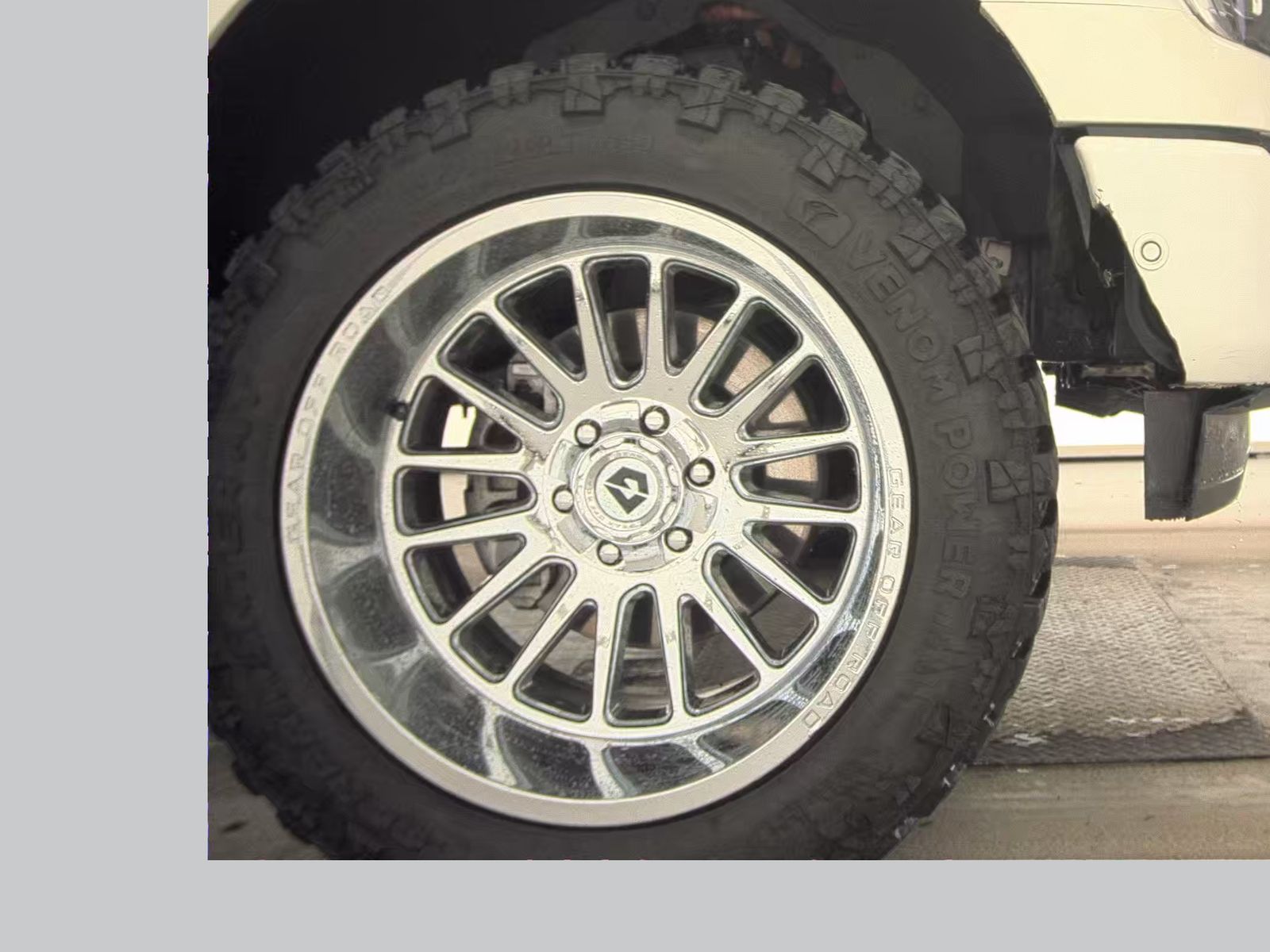 2023 Ford F-150 Hybrid Platinum AWD