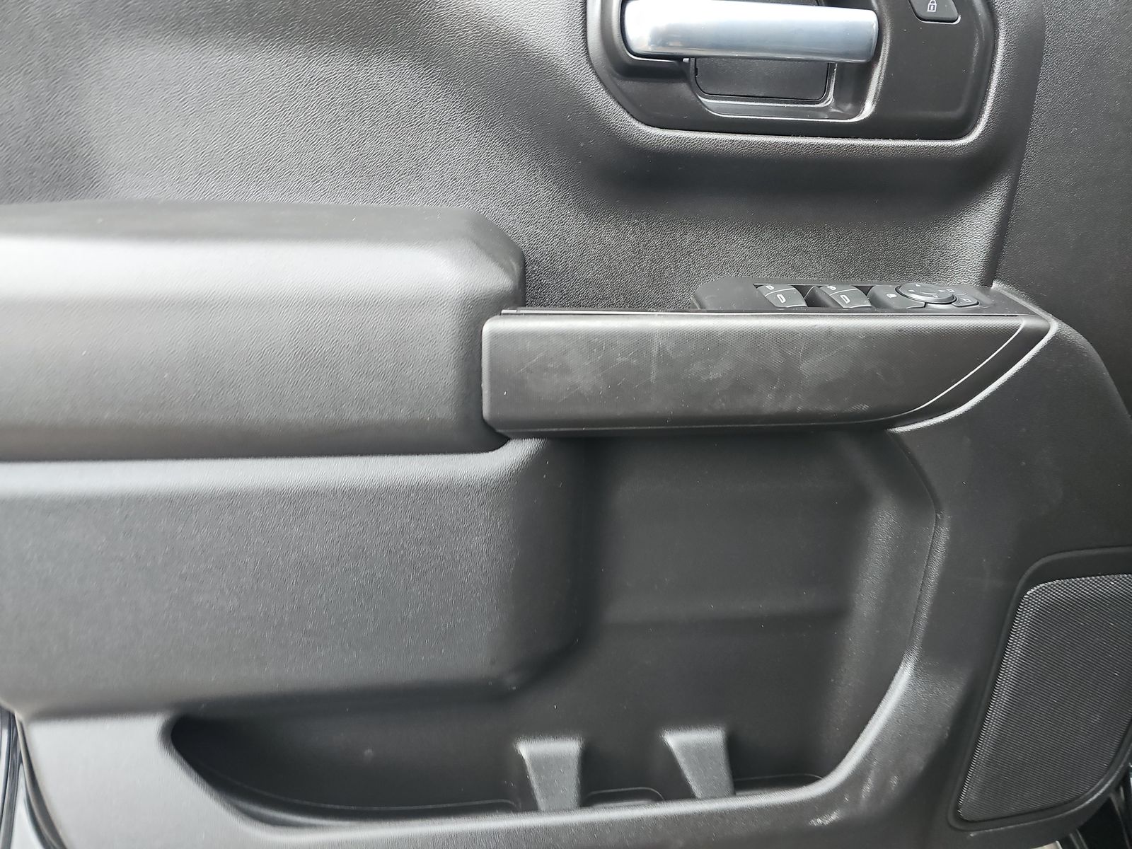 2021 Chevrolet Silverado 1500 Custom AWD