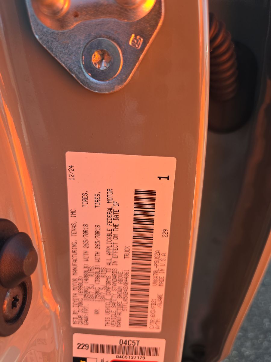 2025 Toyota Tundra SR5 RWD