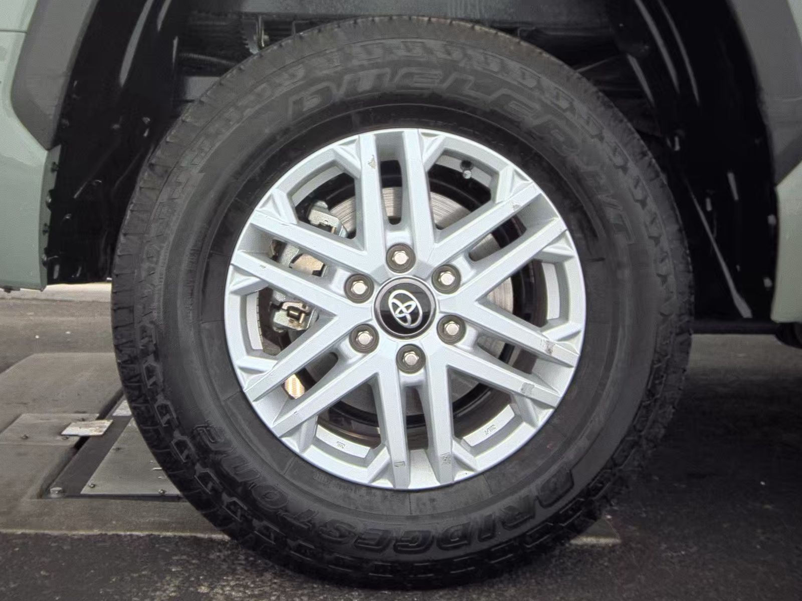 2025 Toyota Tundra SR5 RWD