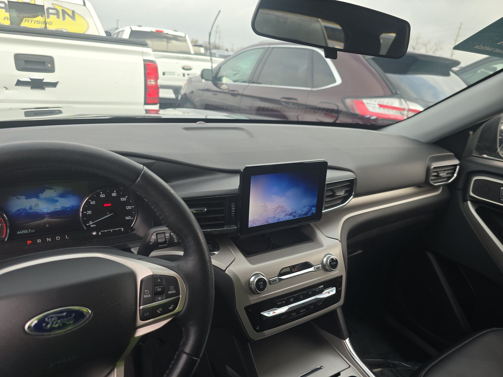 2022 Ford Explorer XLT AWD