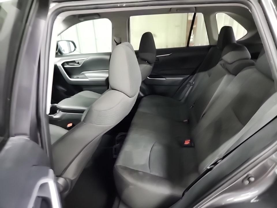 2024 Toyota RAV4 LE FWD