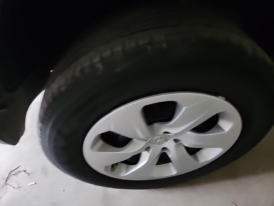 2024 Toyota RAV4 LE FWD