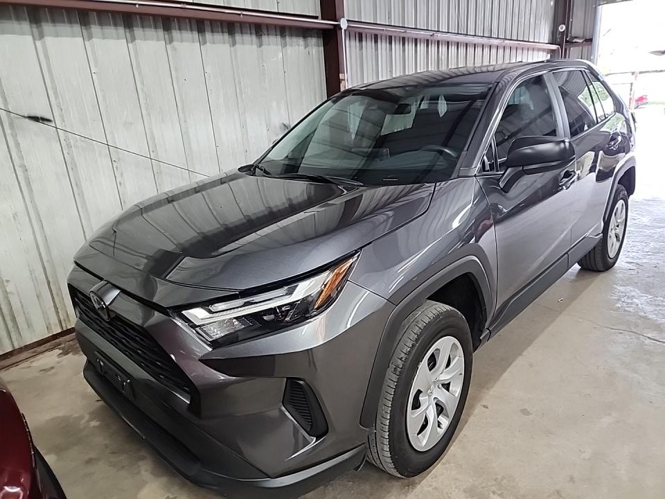 2024 Toyota RAV4 LE FWD