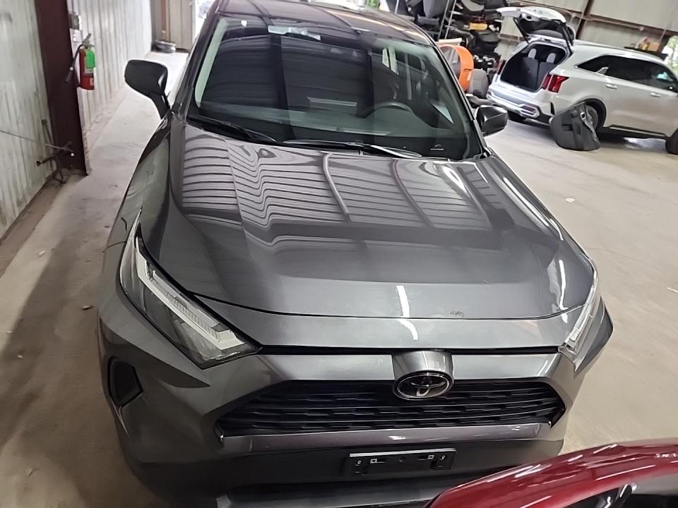 2024 Toyota RAV4 LE FWD