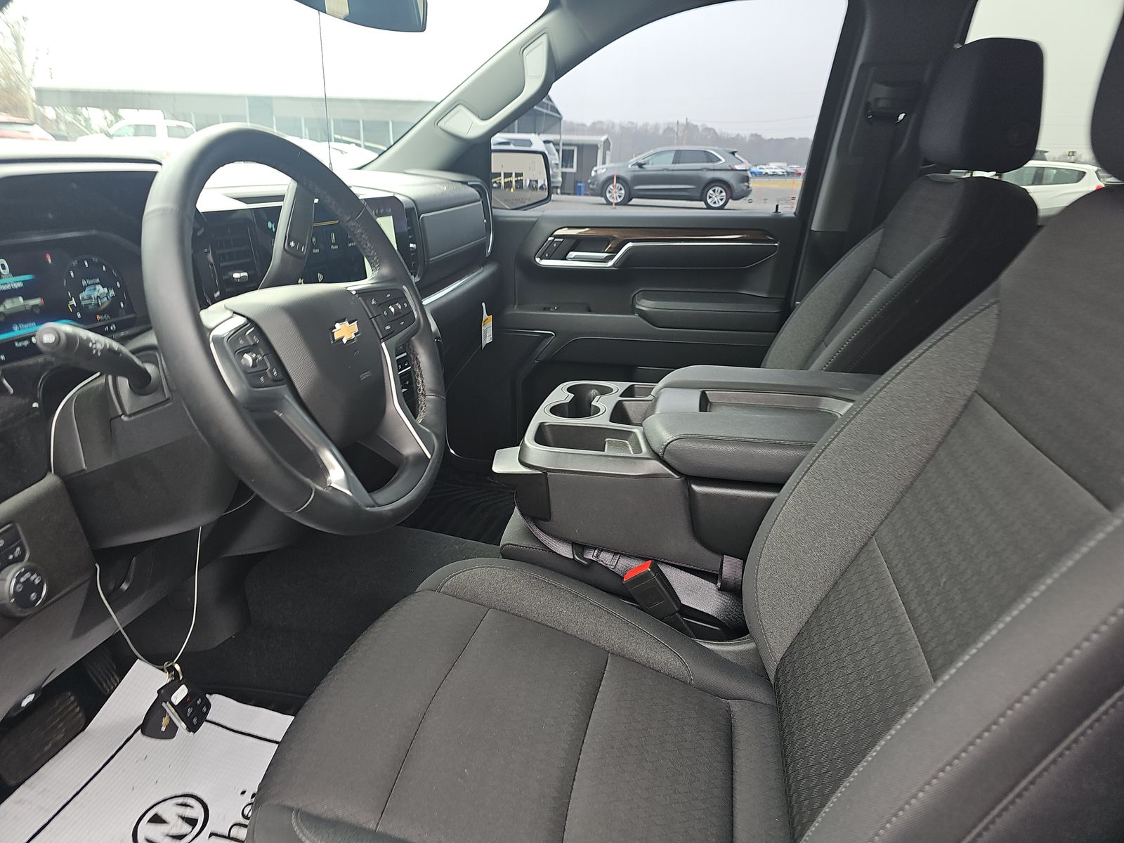 2024 Chevrolet Silverado 1500 LT AWD