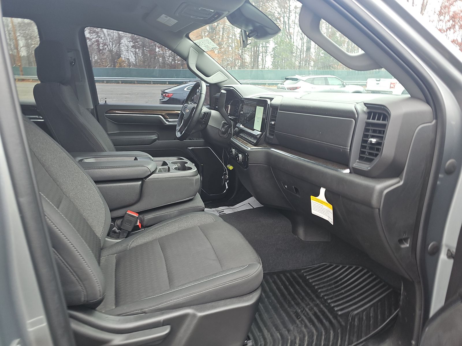 2024 Chevrolet Silverado 1500 LT AWD