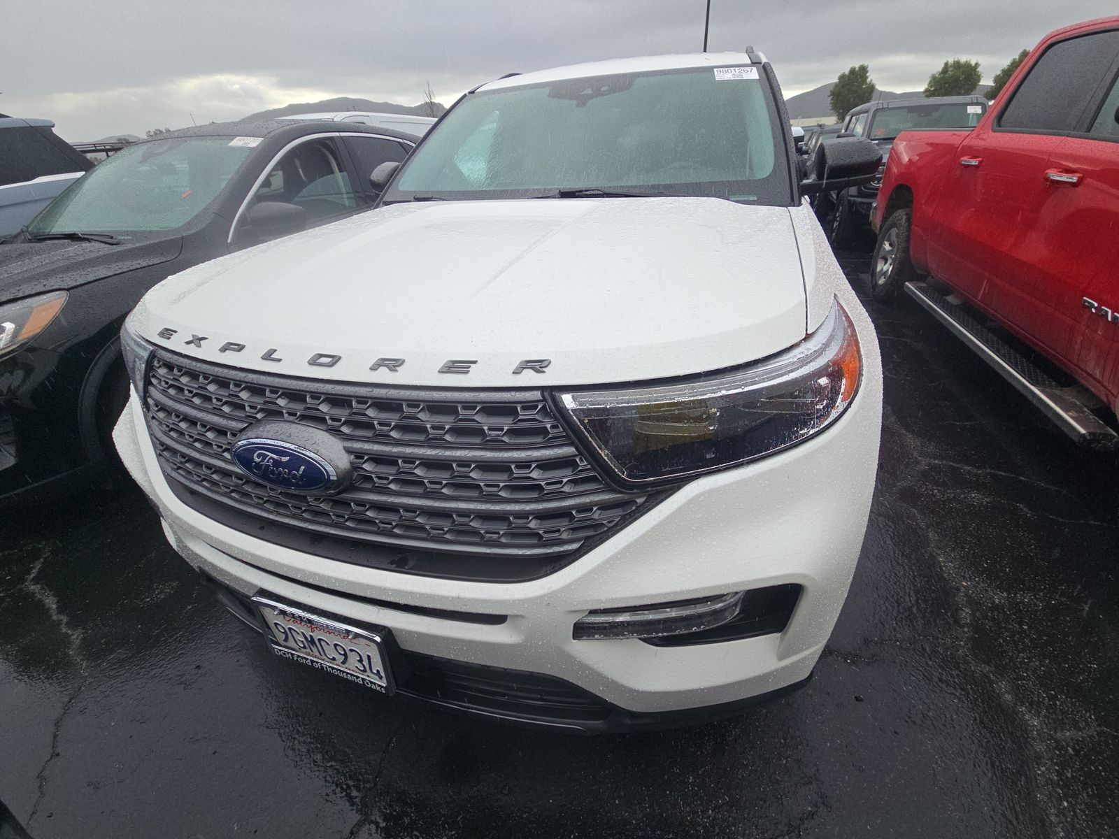2023 Ford Explorer XLT FWD