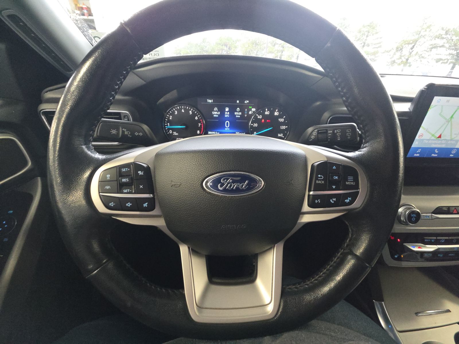 2022 Ford Explorer XLT AWD