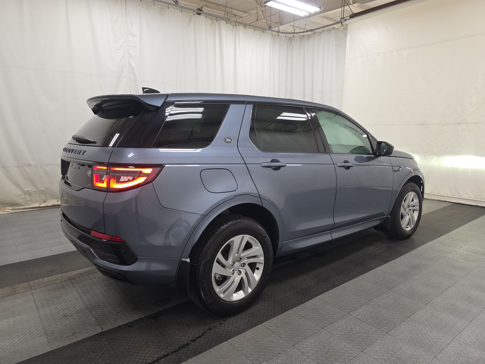 2023 Land Rover Discovery Sport S R-Dynamic AWD