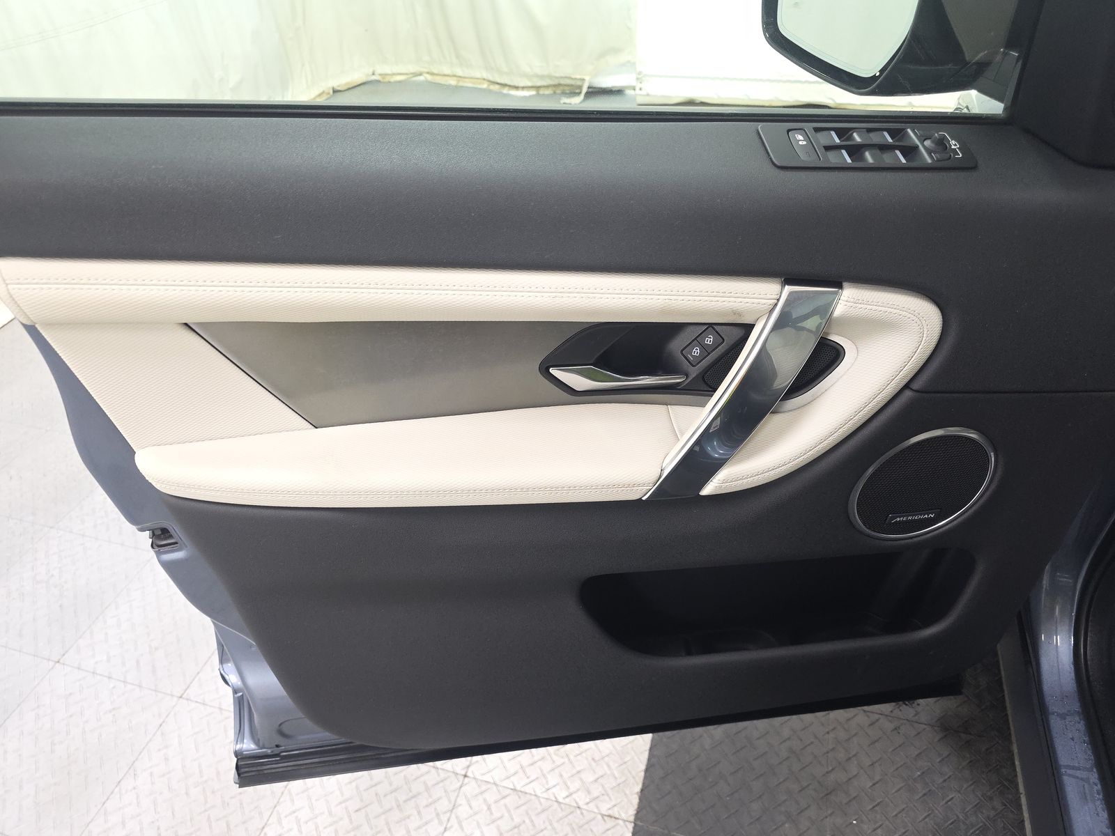 2023 Land Rover Discovery Sport S R-Dynamic AWD