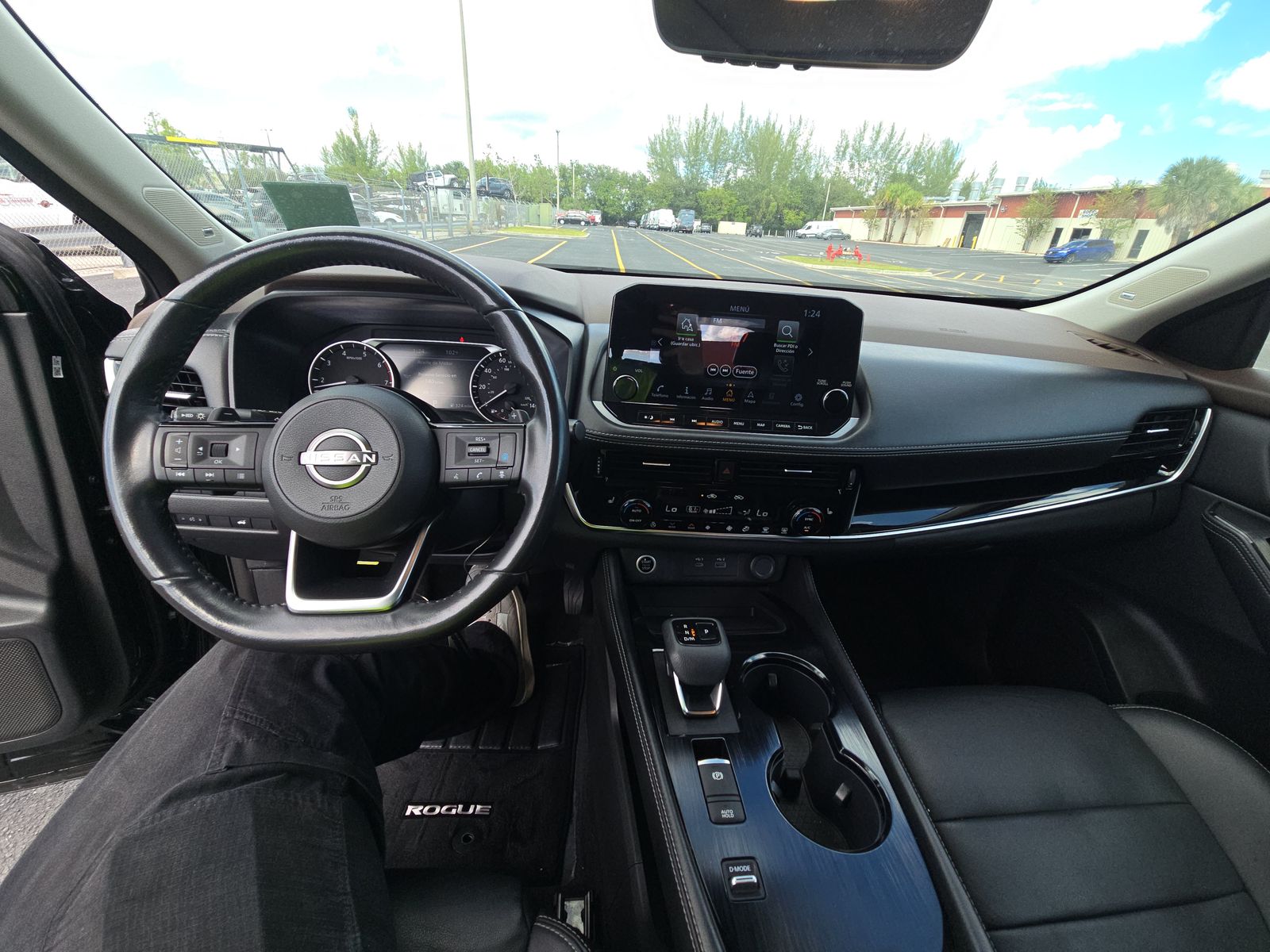 2023 Nissan Rogue SL FWD