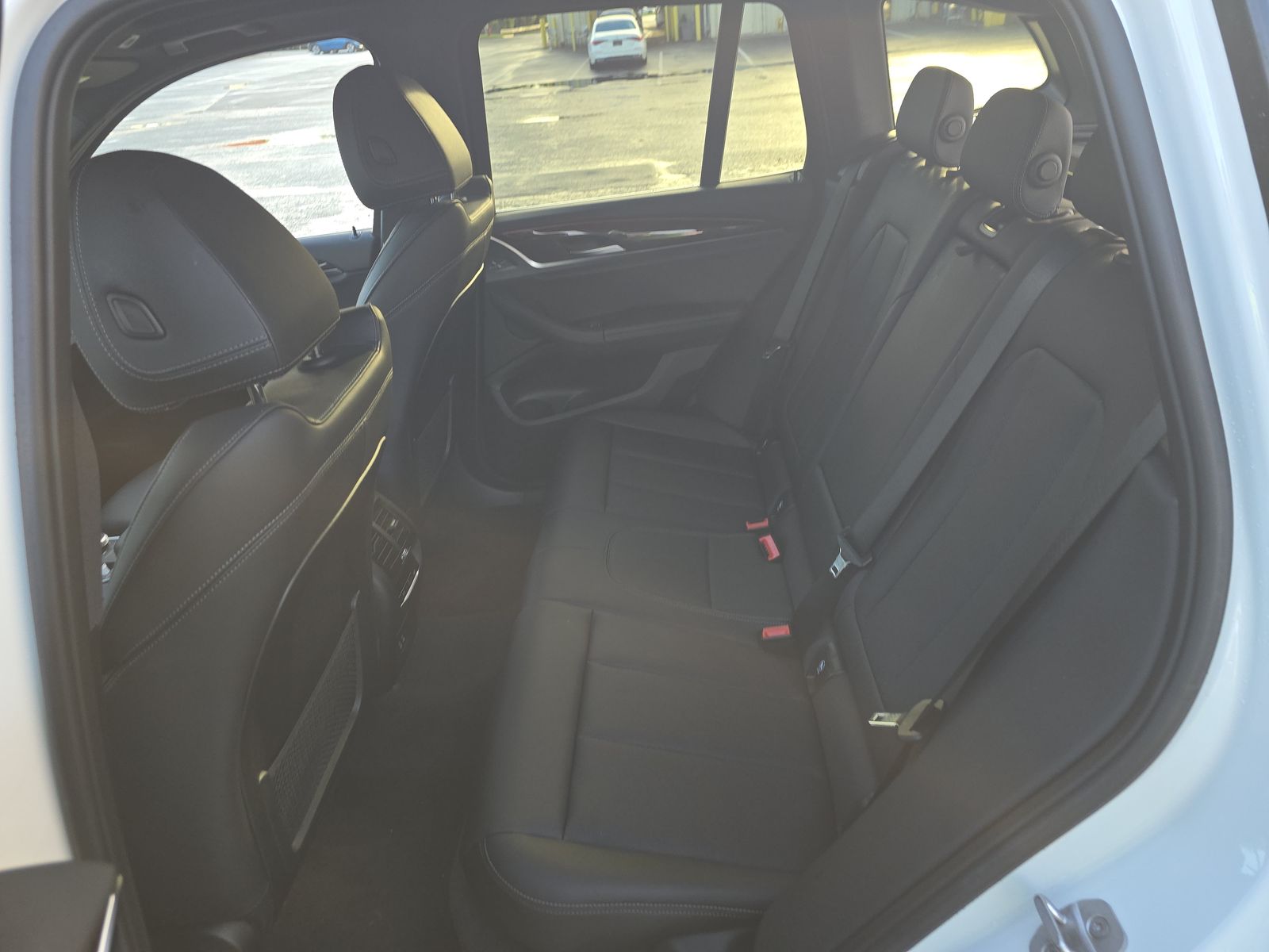 2022 BMW X3 sDrive30i RWD