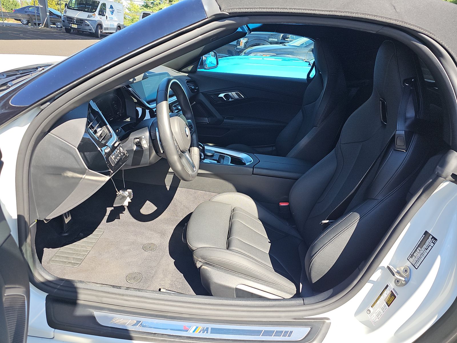 2025 BMW Z4 sDrive30i RWD