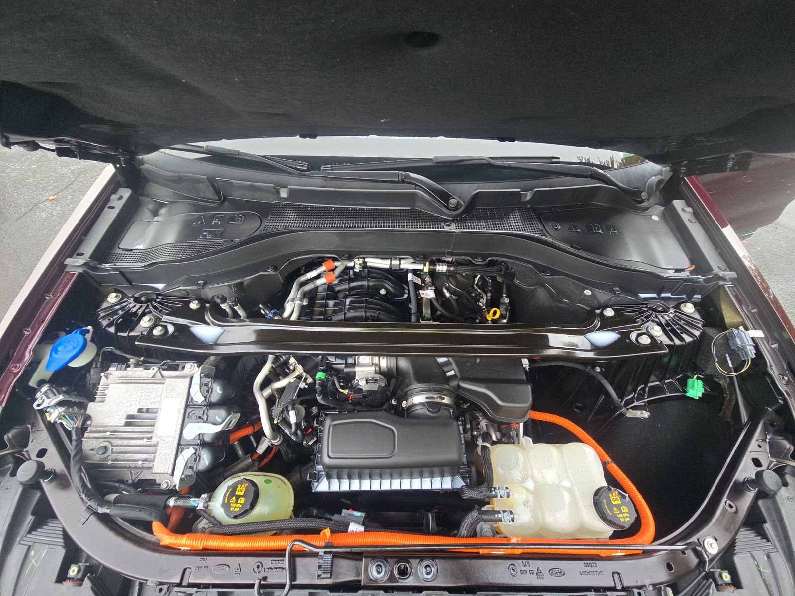 2022 Ford Explorer Hybrid Limited AWD