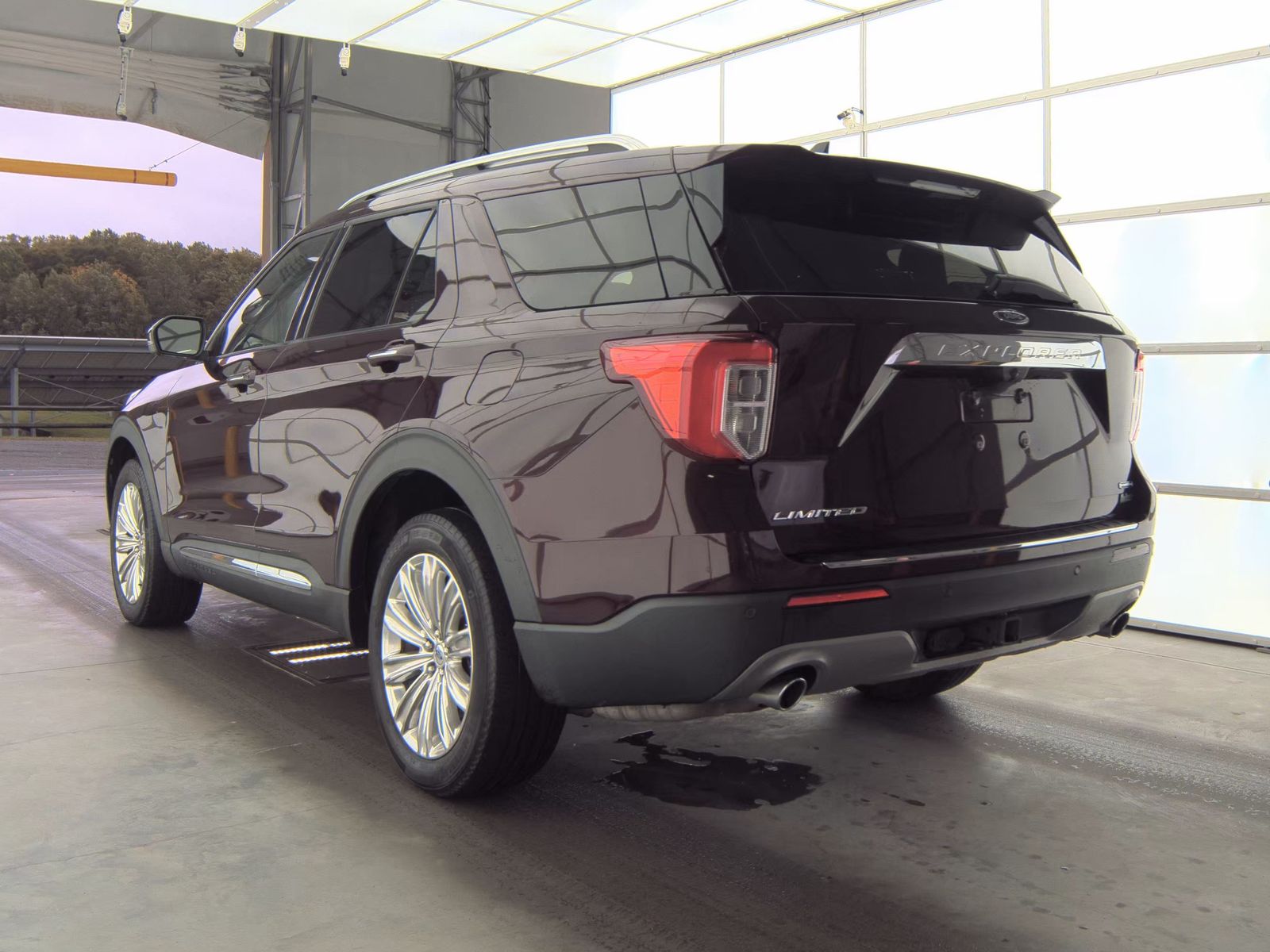 2022 Ford Explorer Hybrid Limited AWD