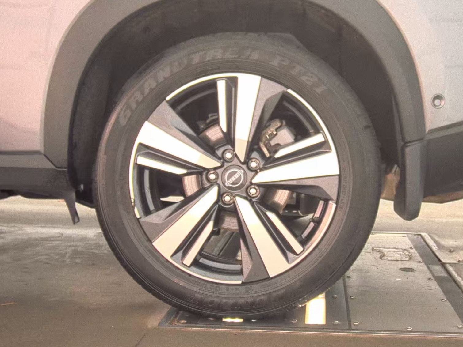 2023 Nissan Rogue SL AWD