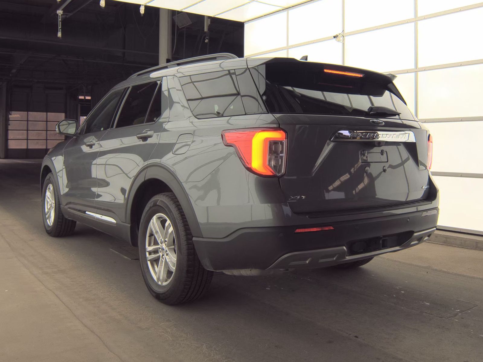 2023 Ford Explorer XLT AWD