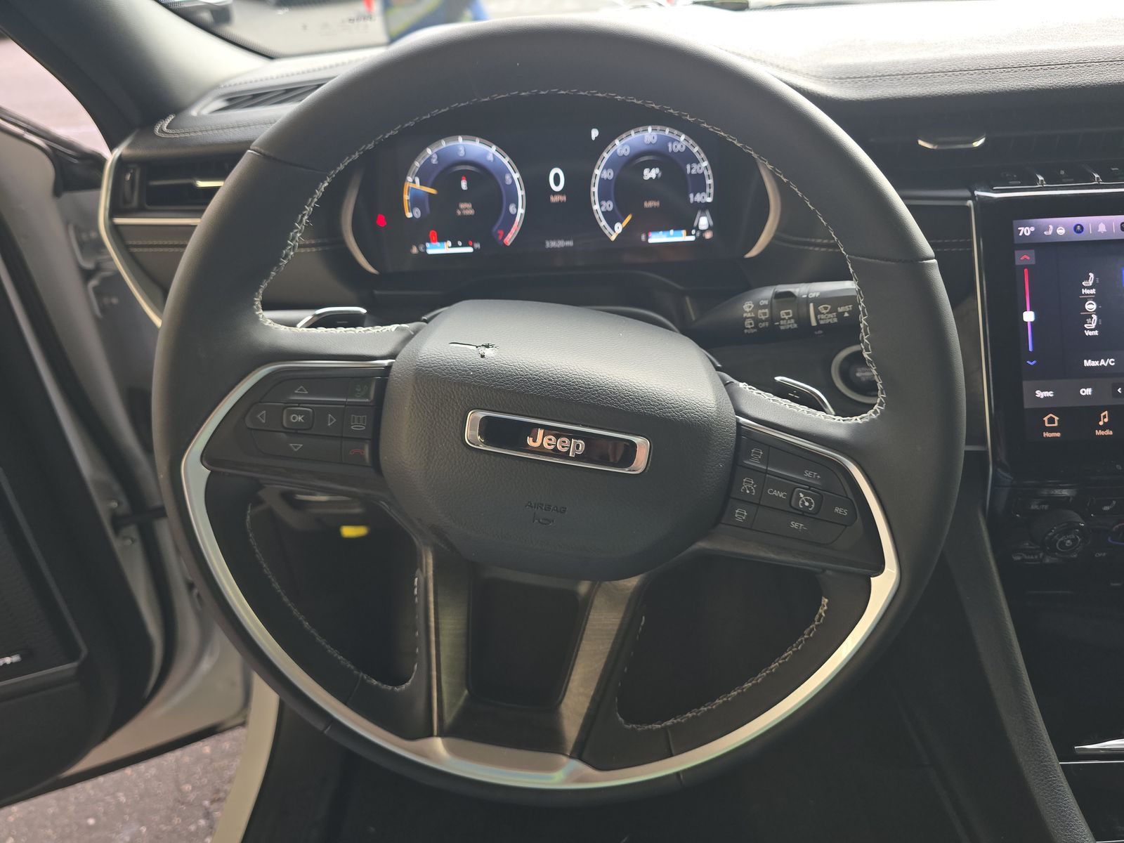 2024 Jeep Grand Cherokee Limited RWD