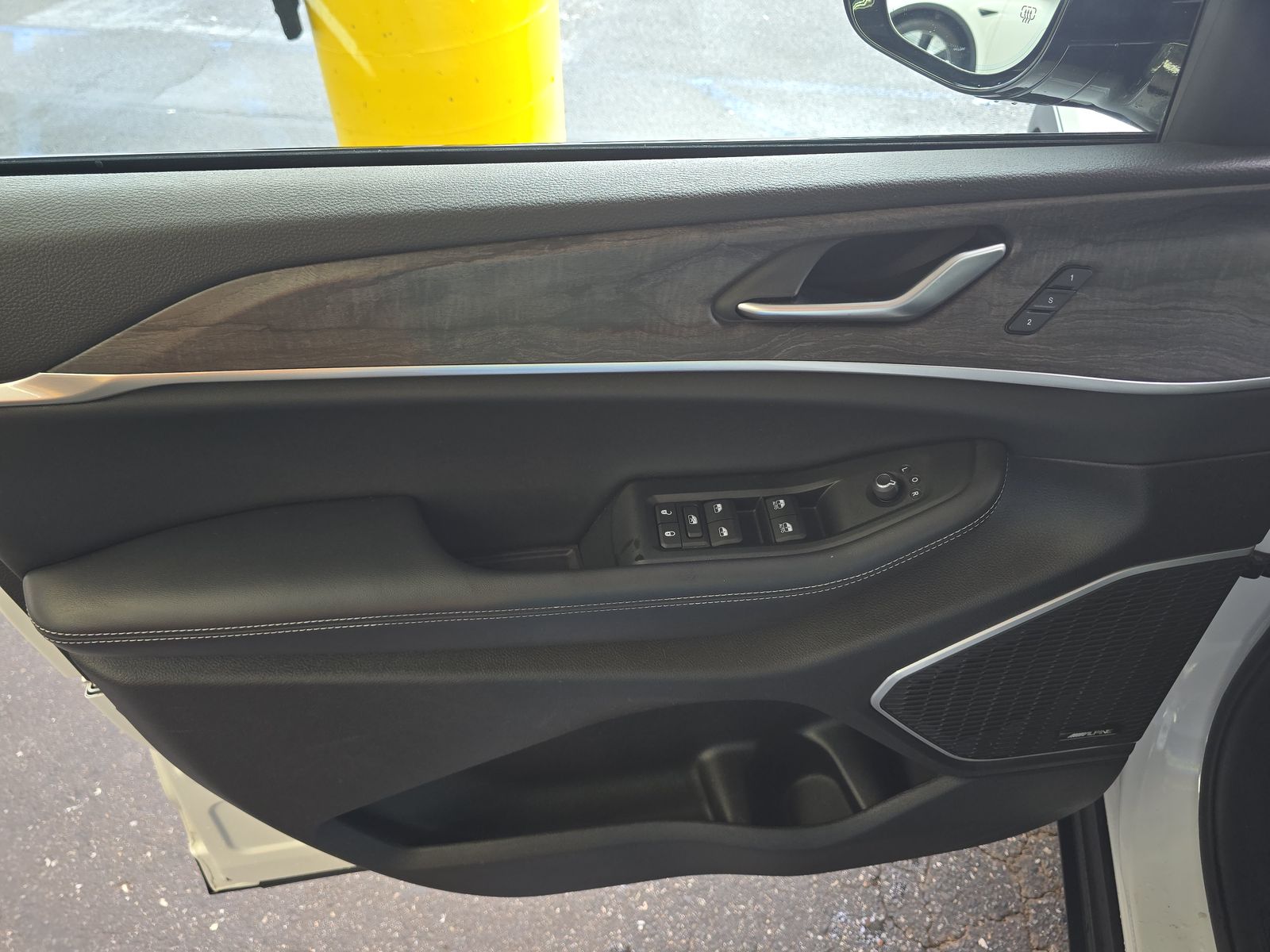 2024 Jeep Grand Cherokee Limited RWD