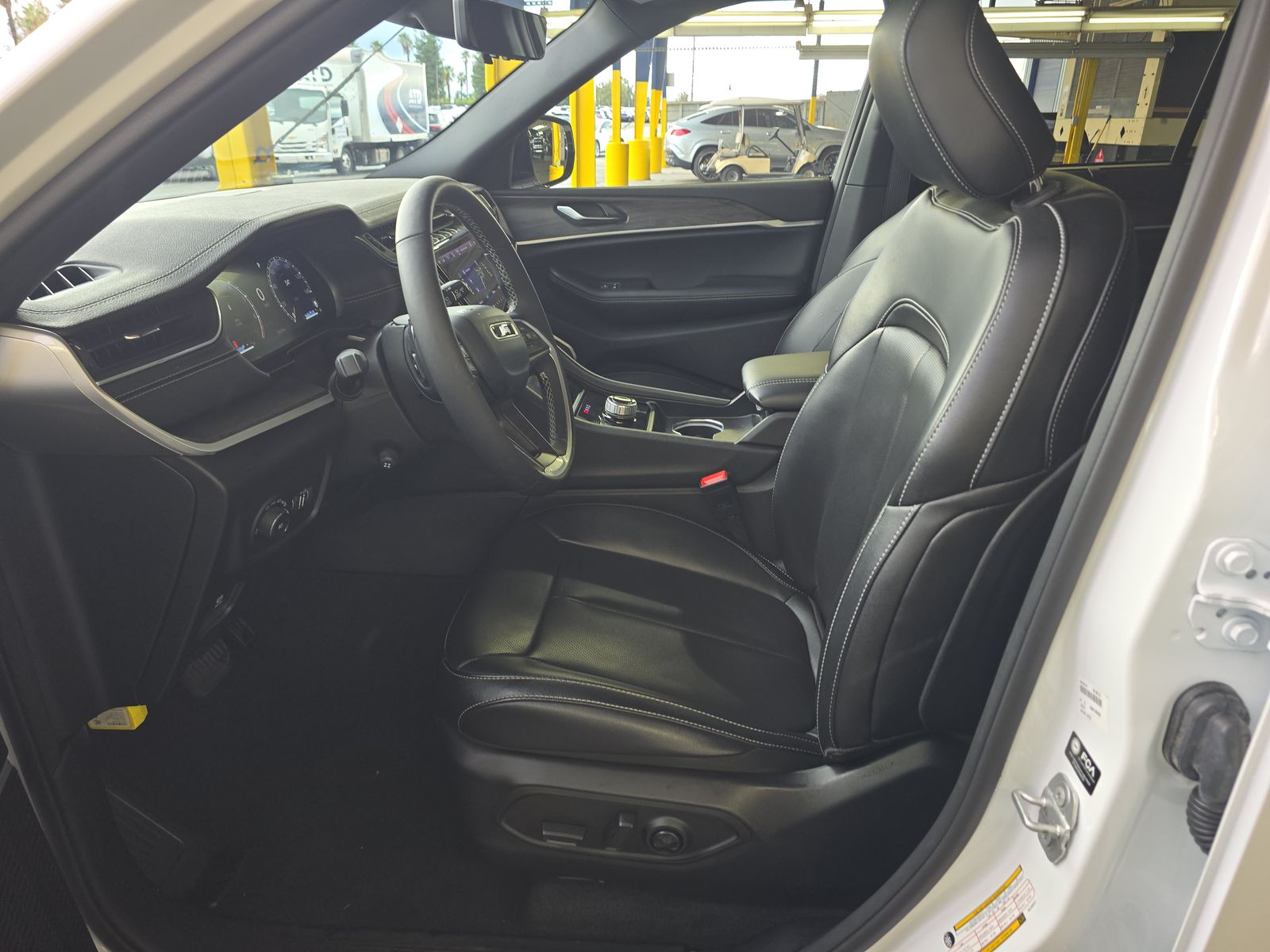 2024 Jeep Grand Cherokee Limited RWD