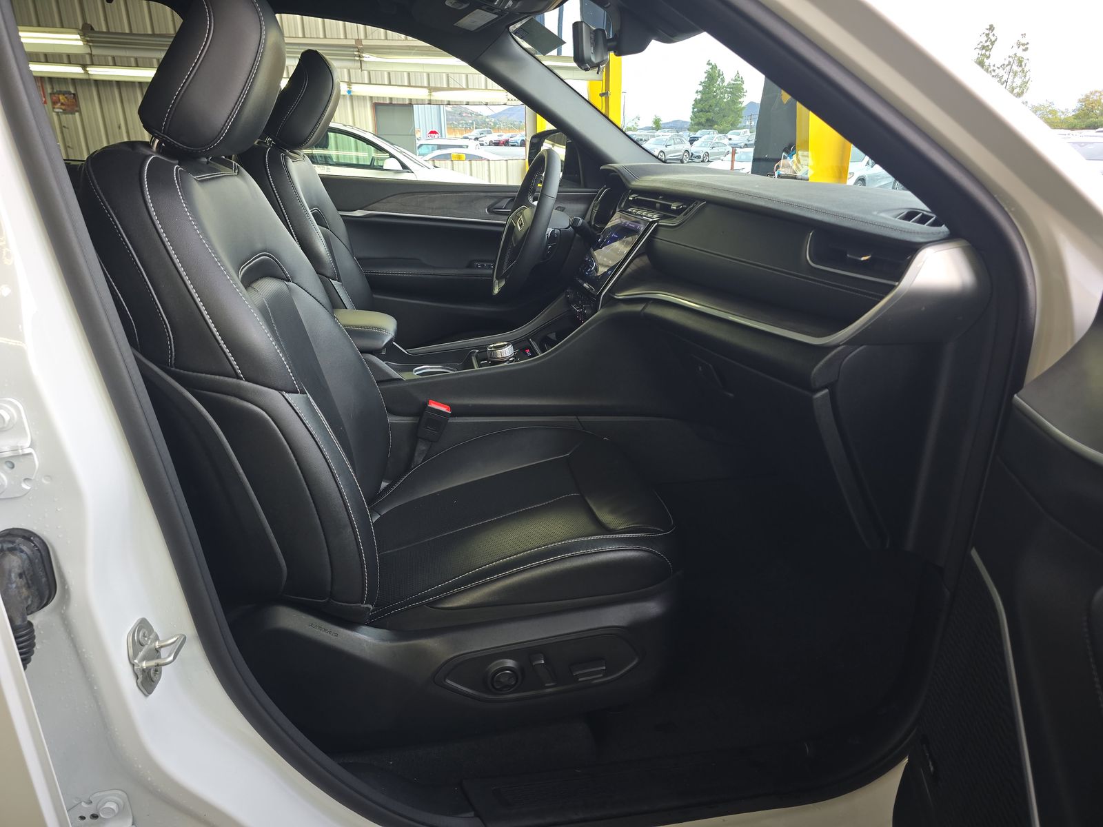 2024 Jeep Grand Cherokee Limited RWD