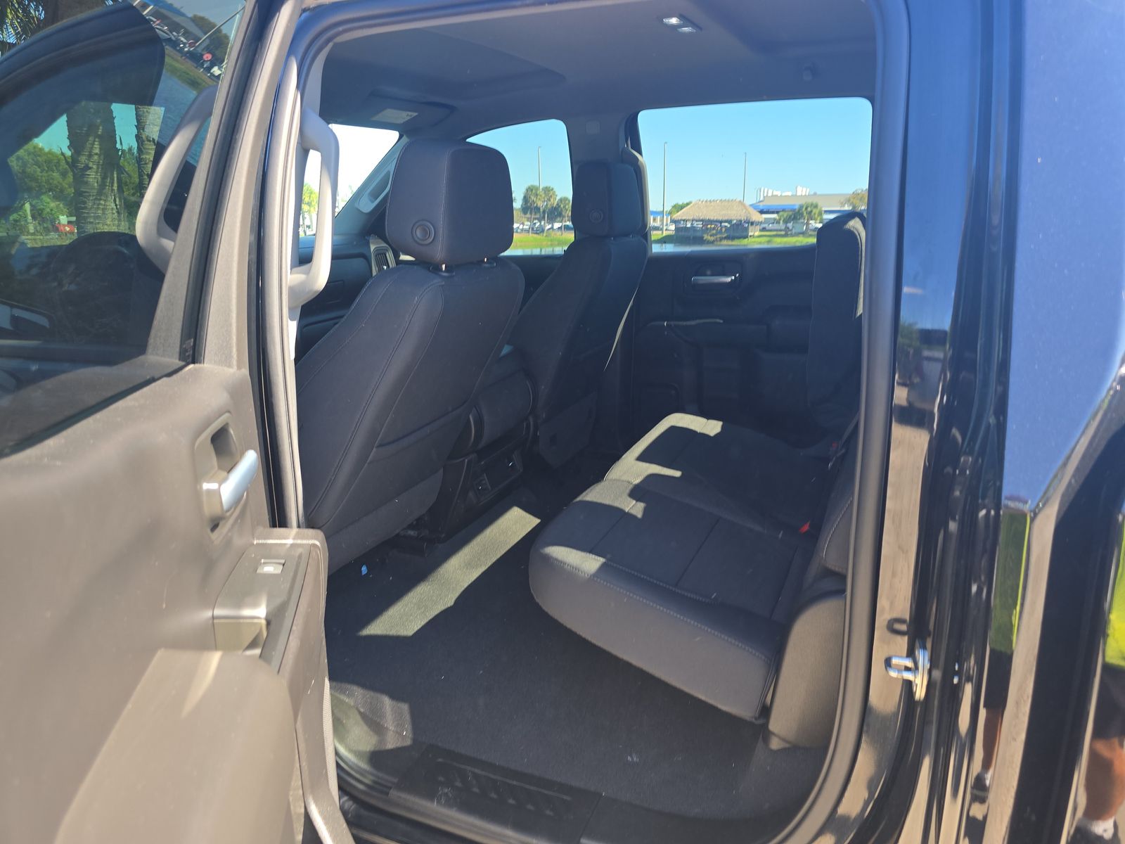 2022 Chevrolet Silverado 1500 Custom RWD