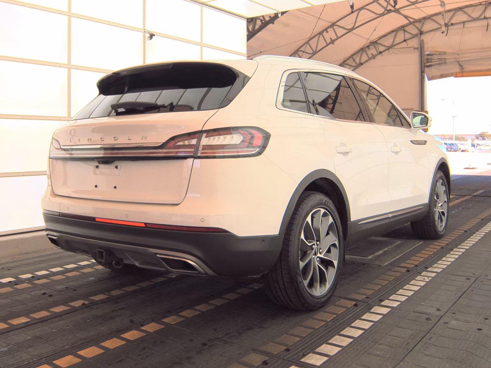 2022 Lincoln Nautilus Reserve AWD