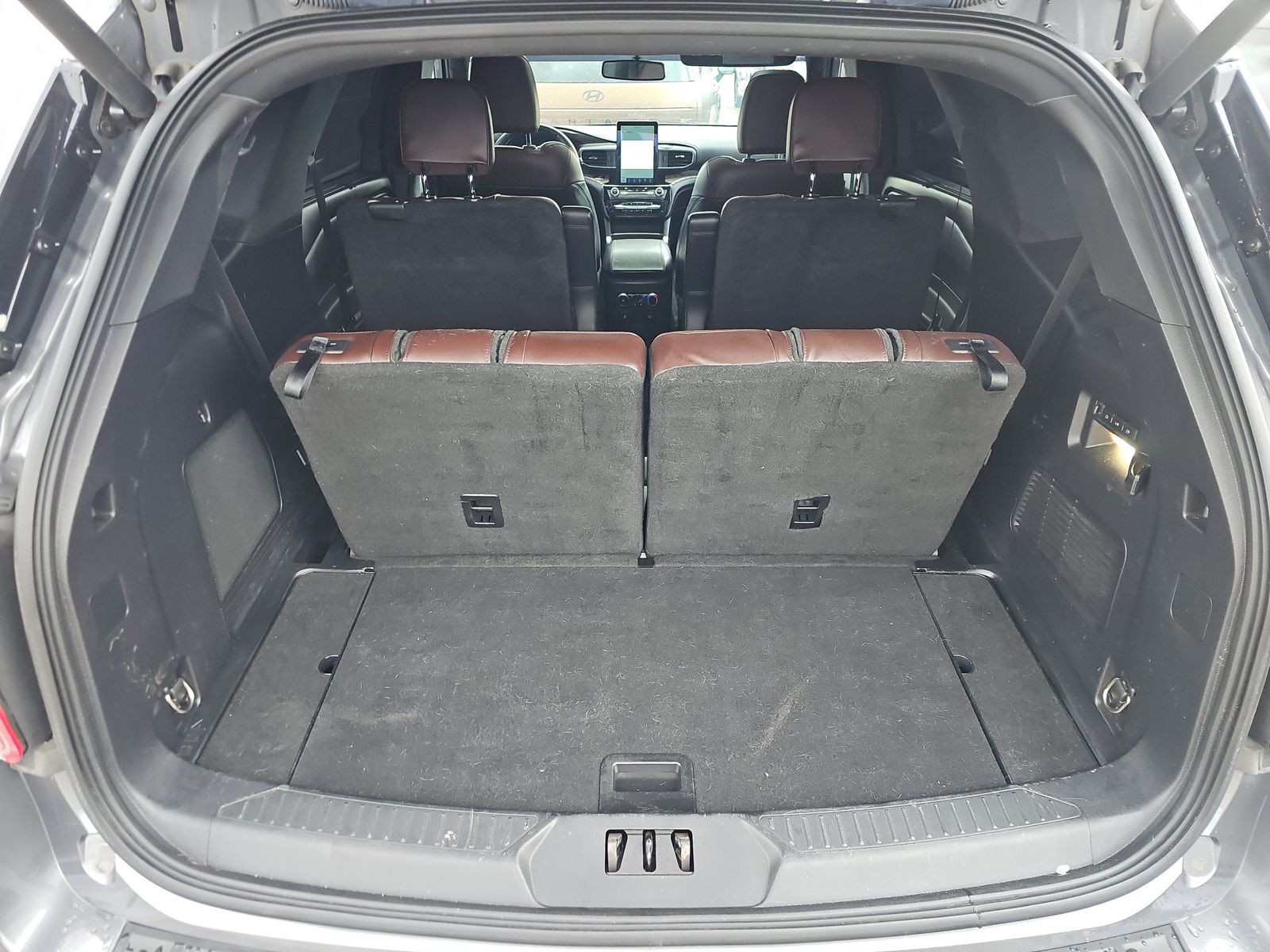 2022 Ford Explorer Hybrid Platinum AWD