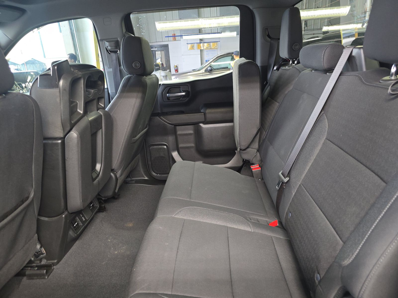 2023 Chevrolet Silverado 1500 Custom AWD