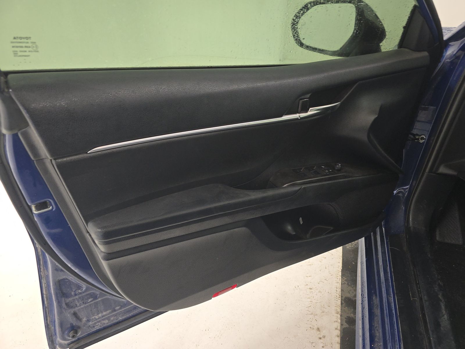 2023 Toyota Camry SE AWD