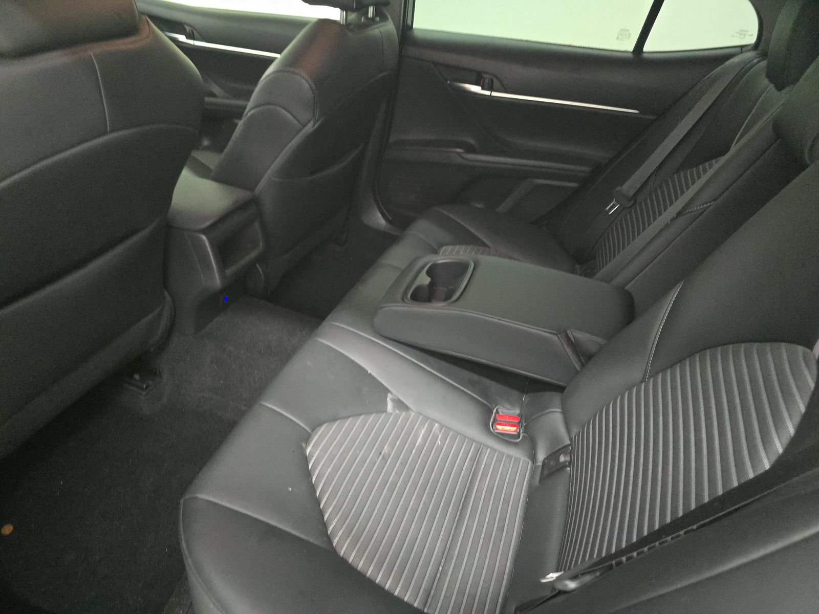 2023 Toyota Camry SE AWD