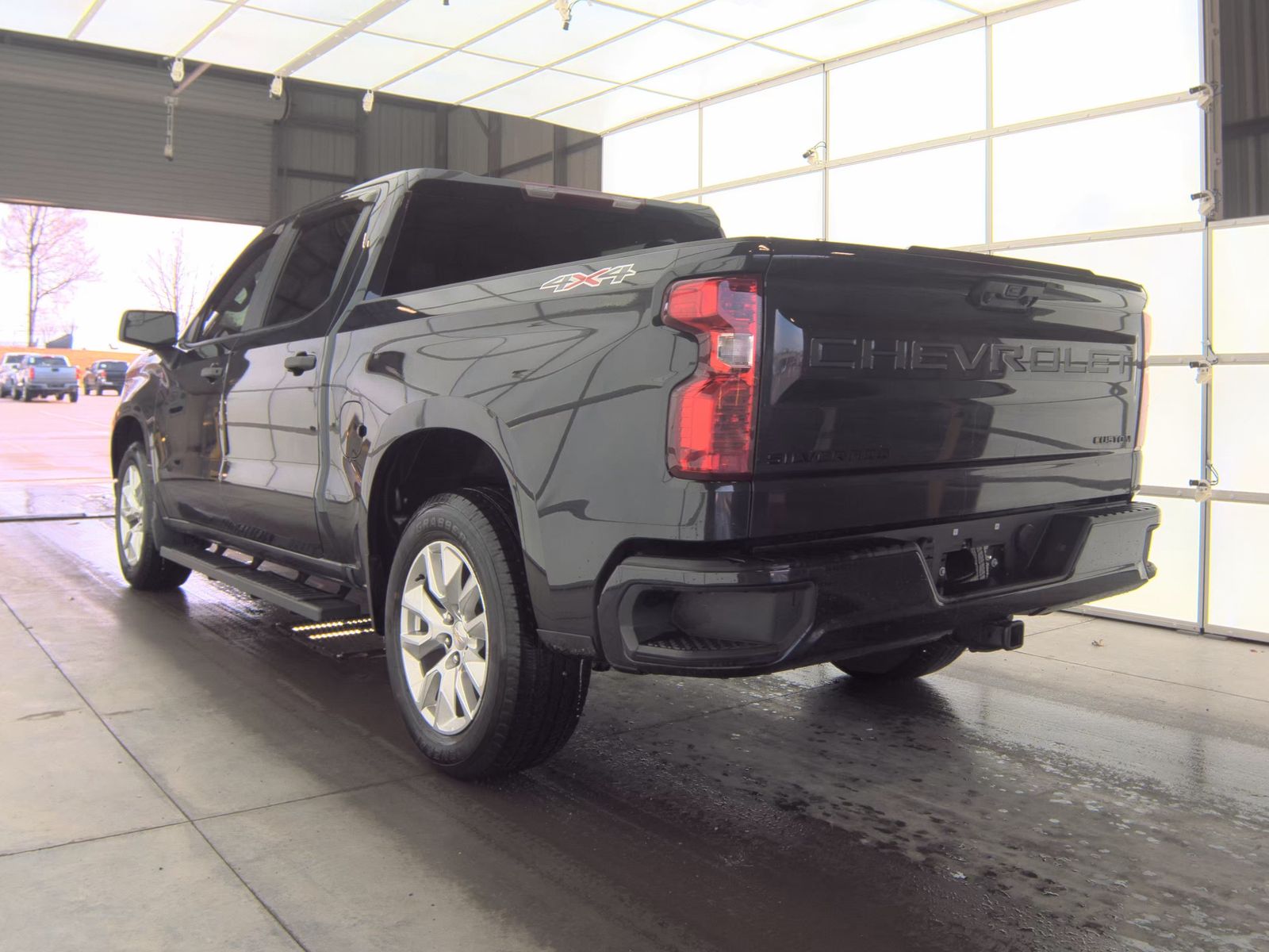 2023 Chevrolet Silverado 1500 Custom AWD