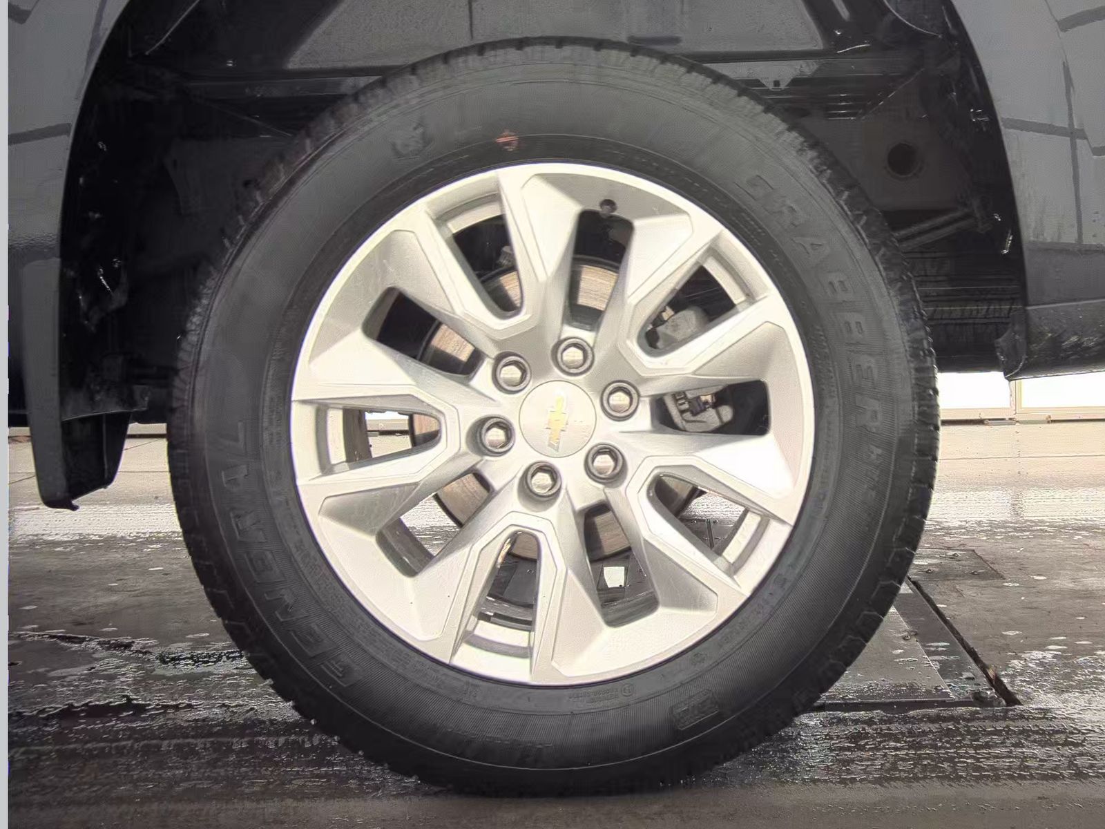 2023 Chevrolet Silverado 1500 Custom AWD