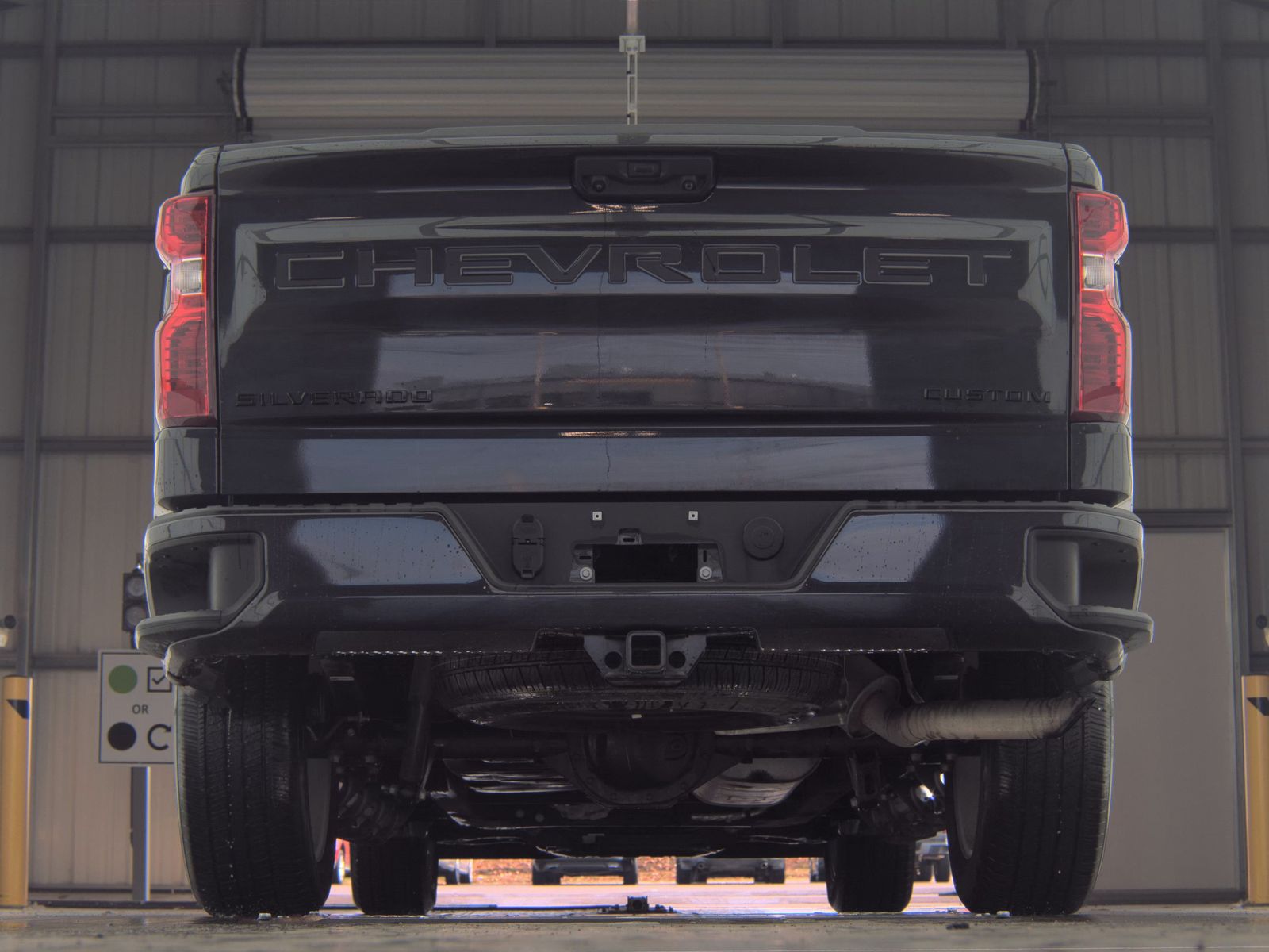 2023 Chevrolet Silverado 1500 Custom AWD