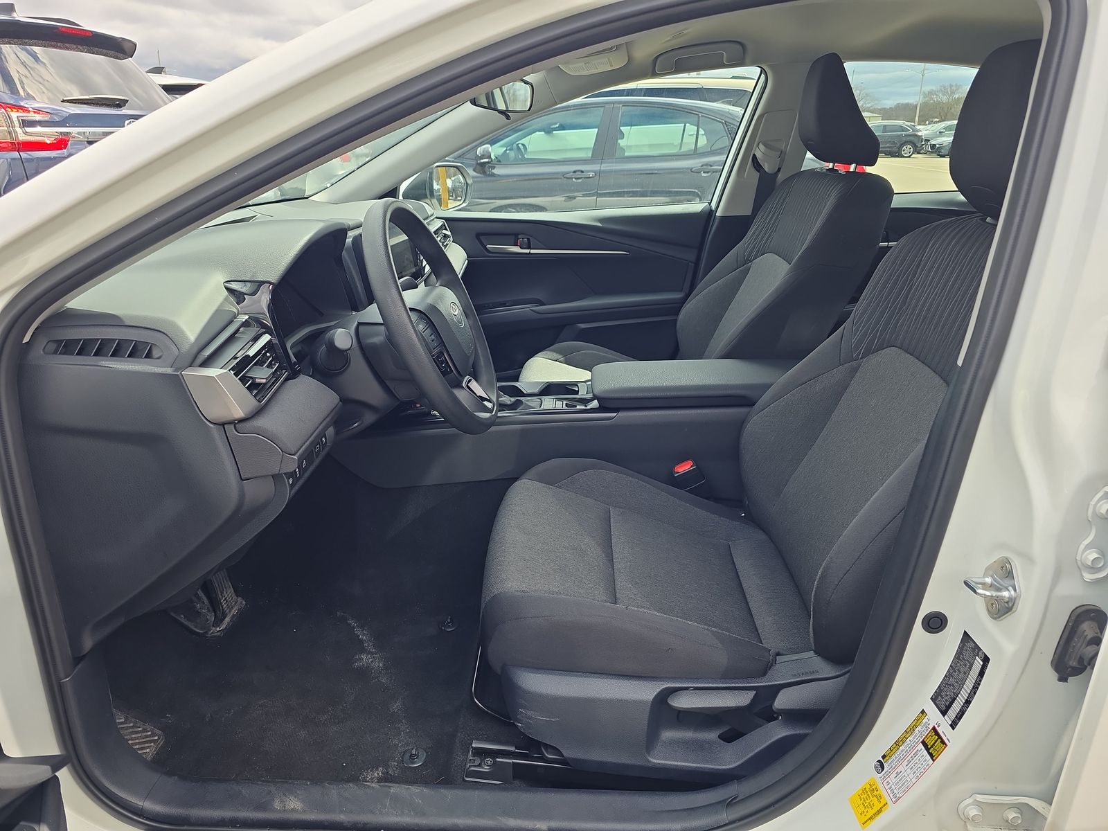 2025 Toyota Camry LE FWD