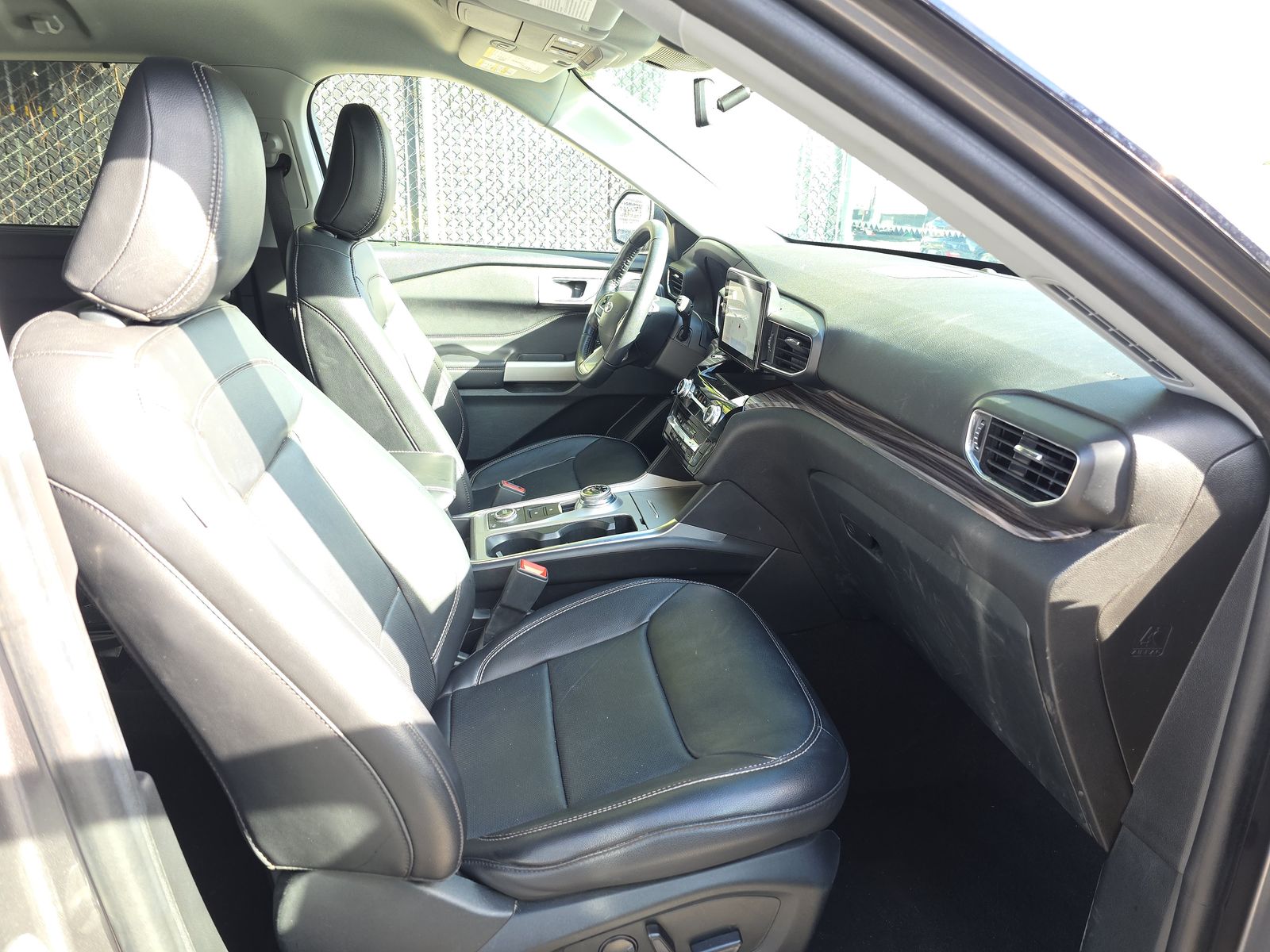 2023 Ford Explorer Limited AWD